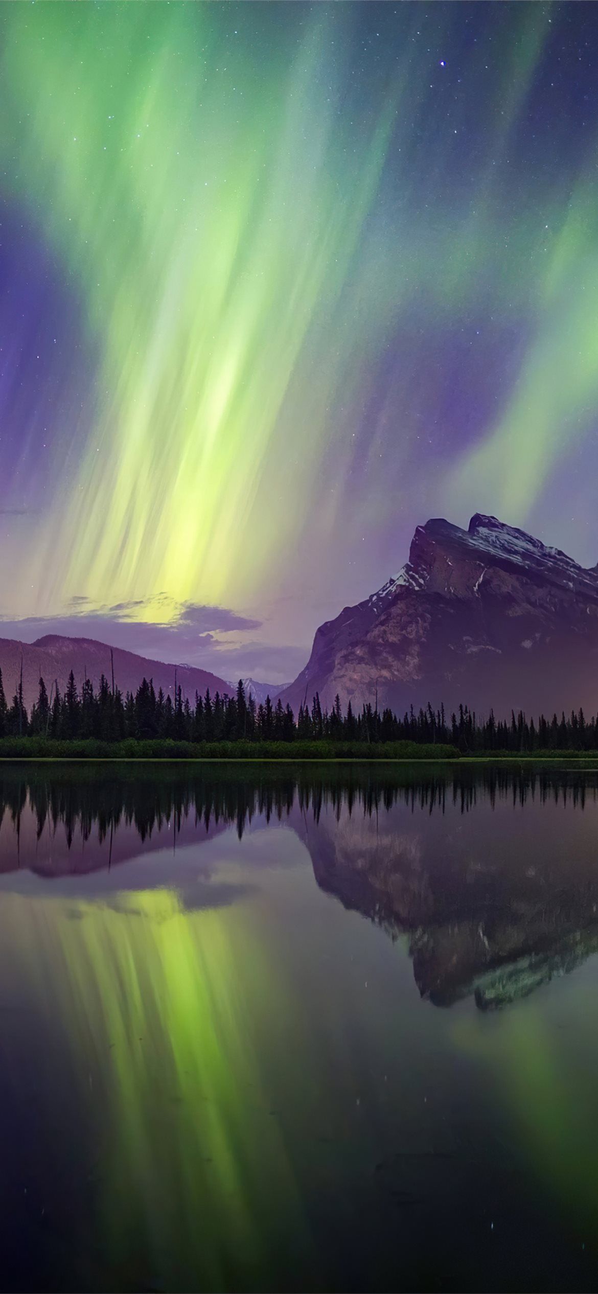 Aurora Borealis Northern Lights Over Mountain Lake Wallpapers