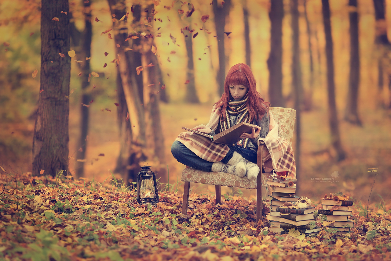 Autumn Girl Wallpapers