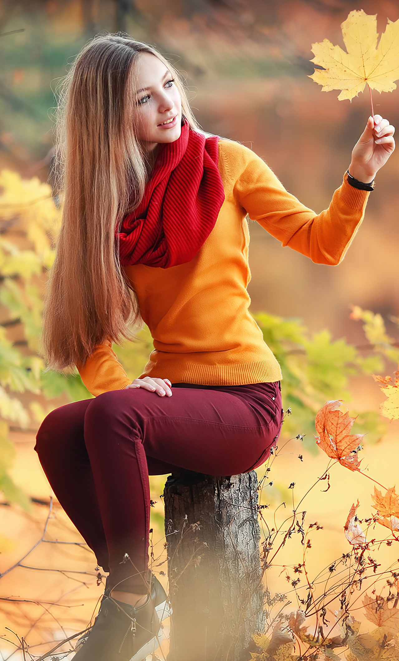 Autumn Girl Wallpapers