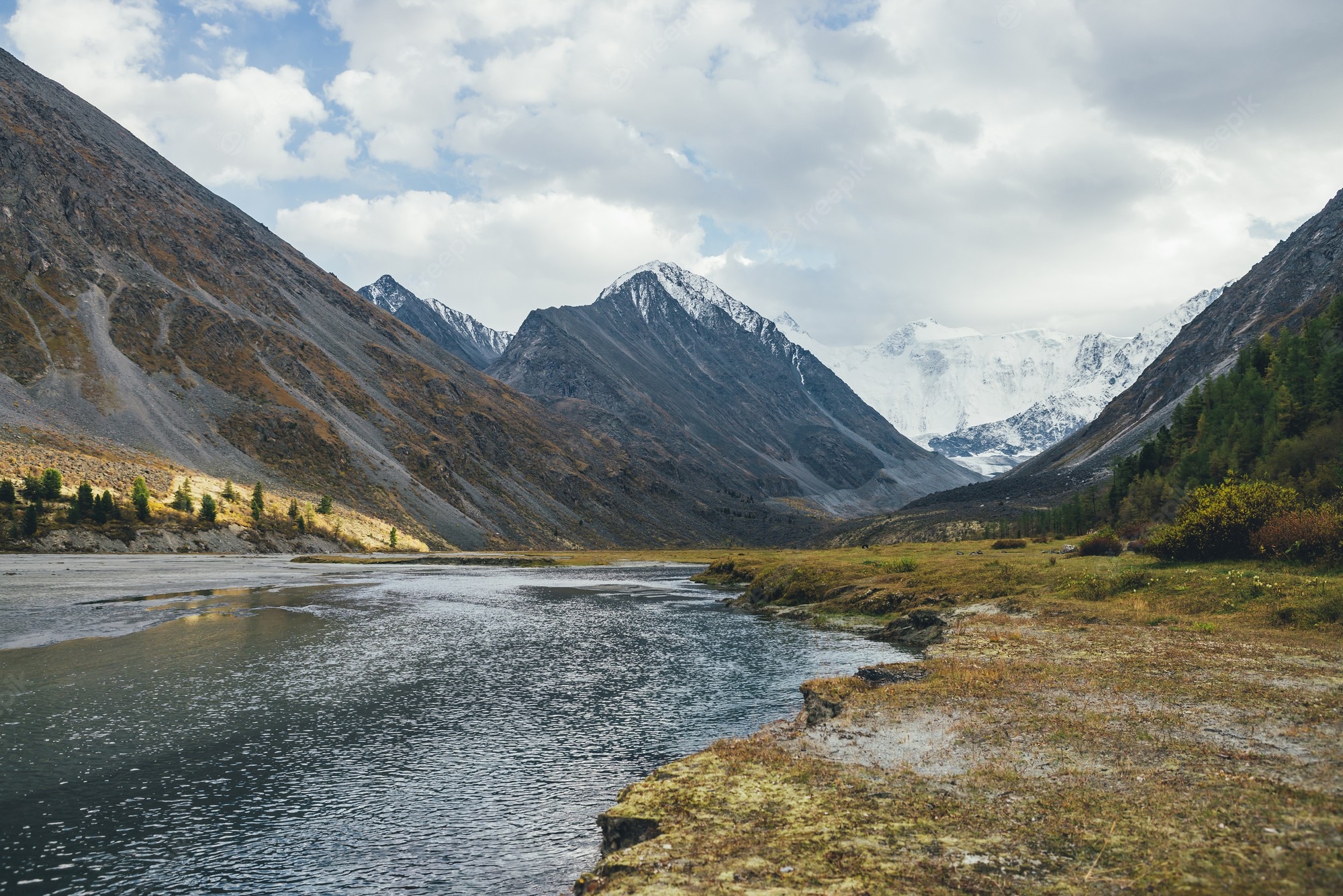 Beautiful Landscape View Of Snow Covered Mountains Wallpapers