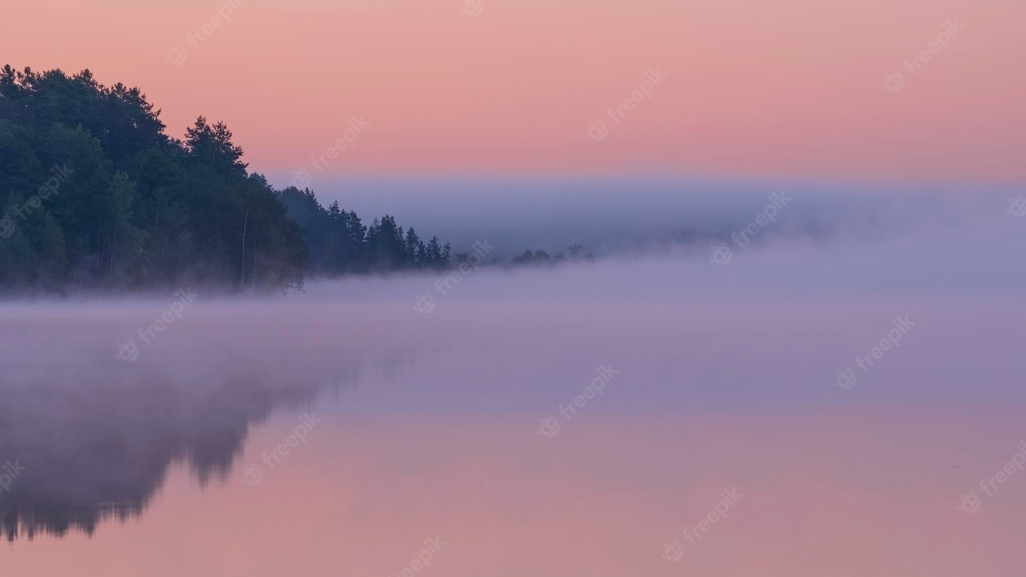 Beautiful View Of Lake During Dawn Wallpapers