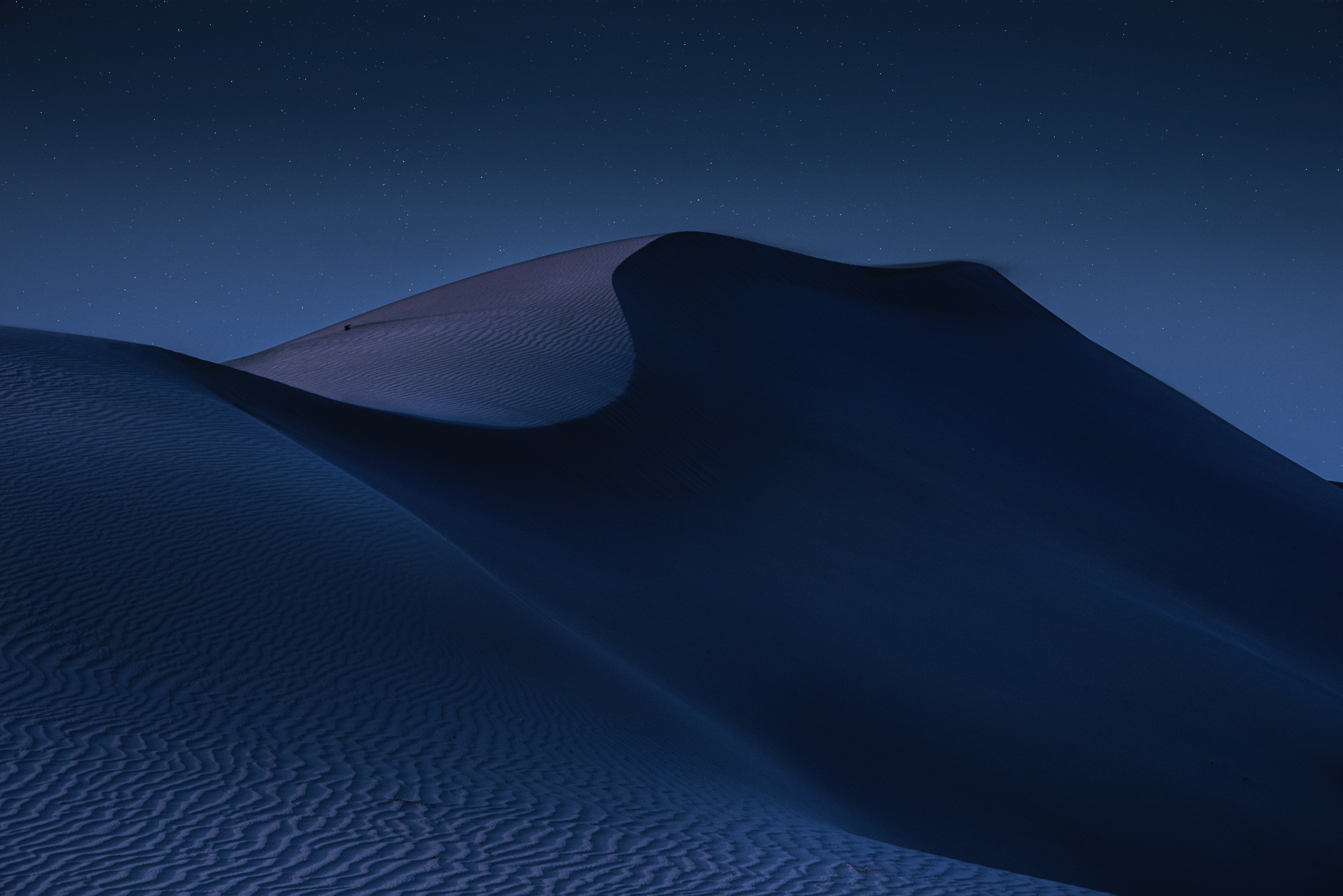 Black Dune 4K Wallpapers