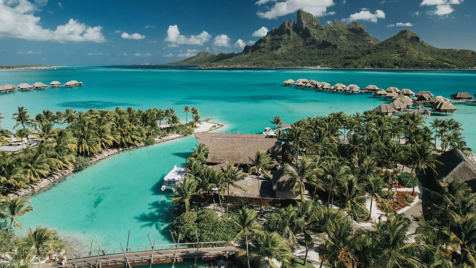 Bora Bora Island Resort Wallpapers