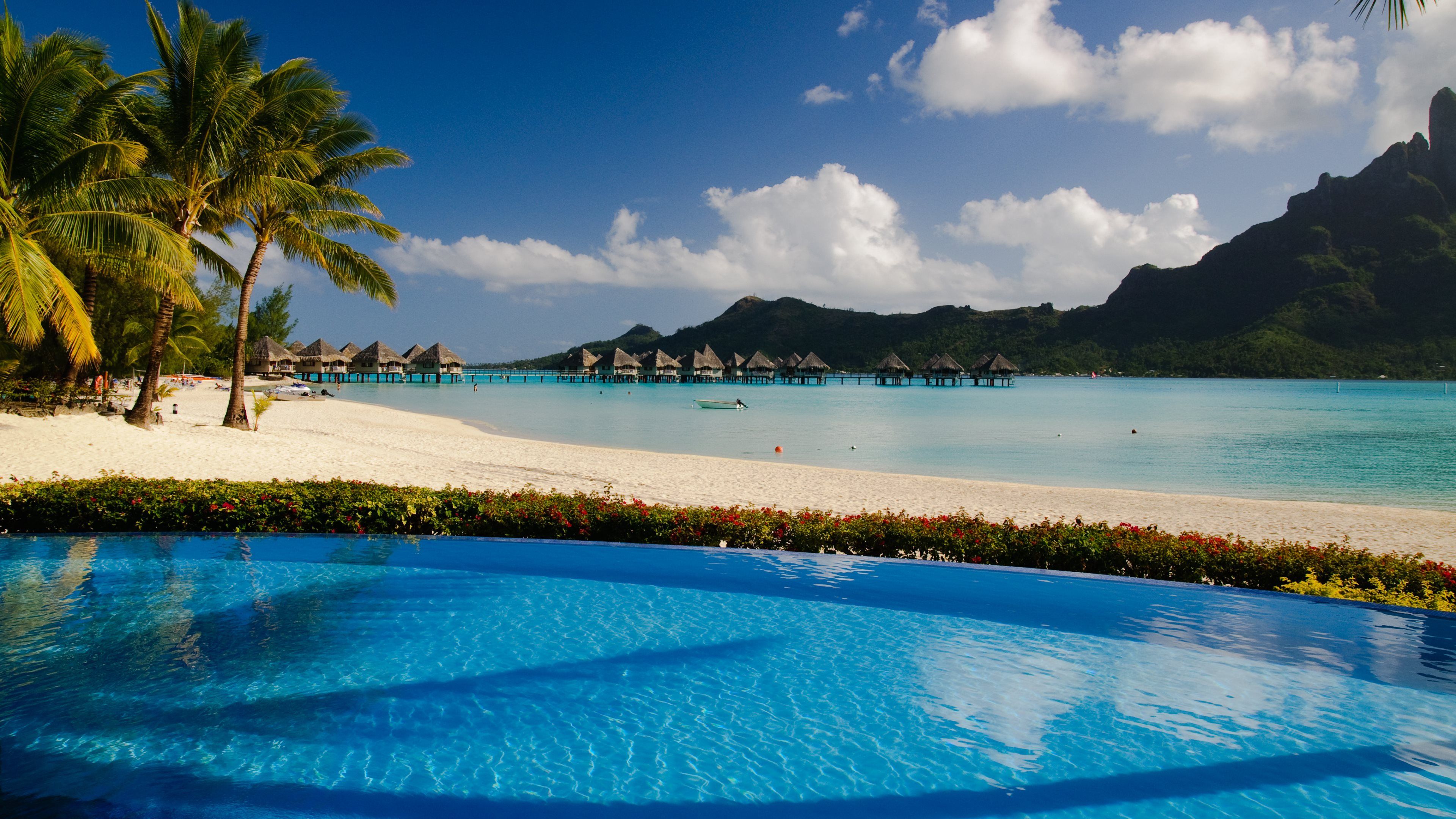 Bora Bora Island Resort Wallpapers