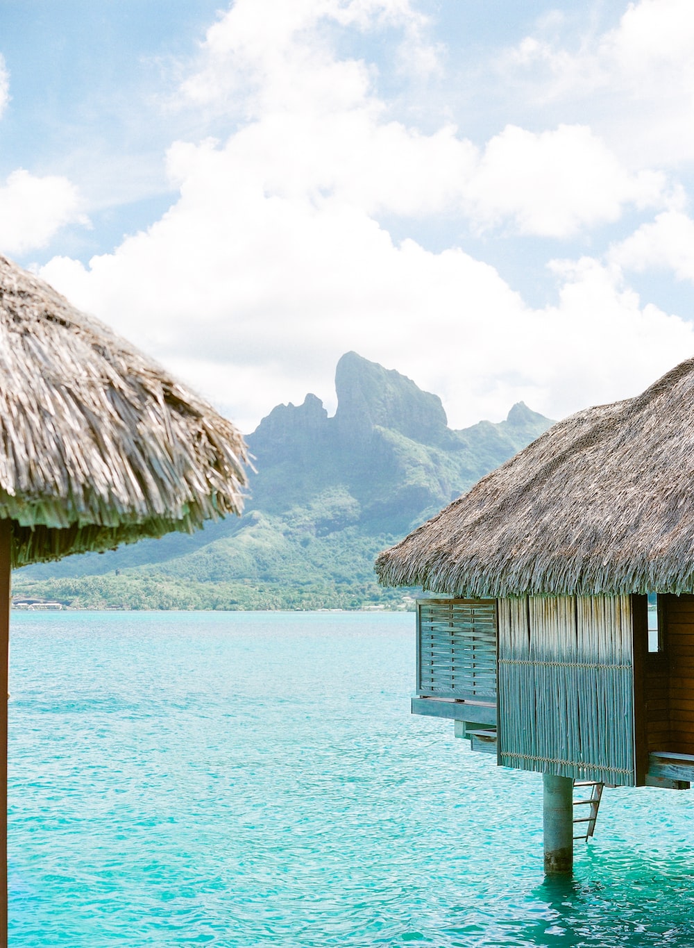 Bora Bora Island Resort Wallpapers