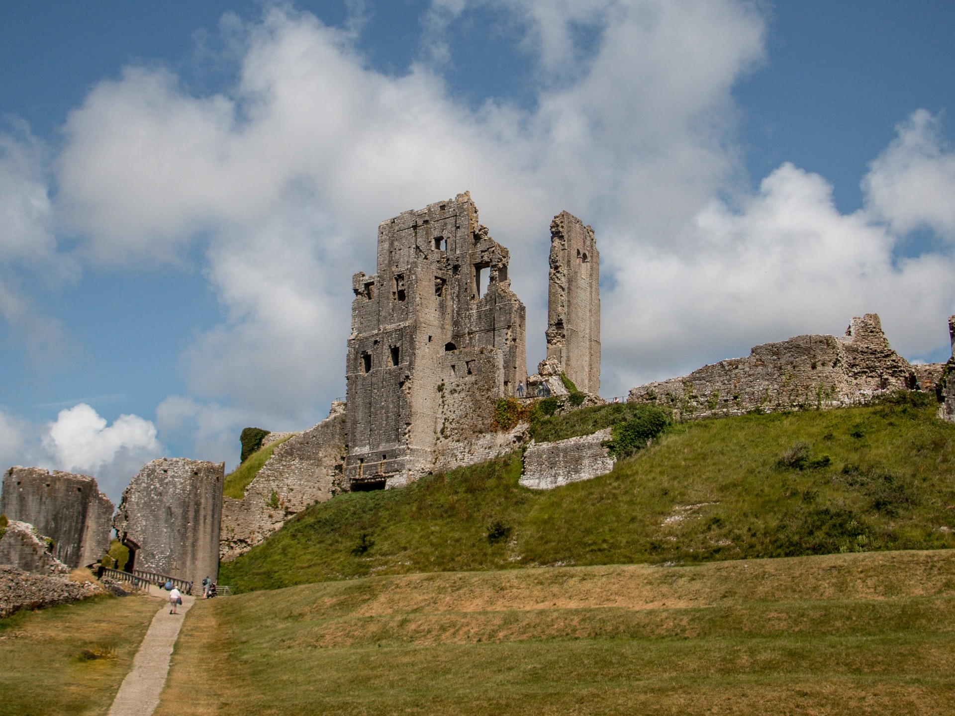 Corfe Castle Fog Day Wallpapers