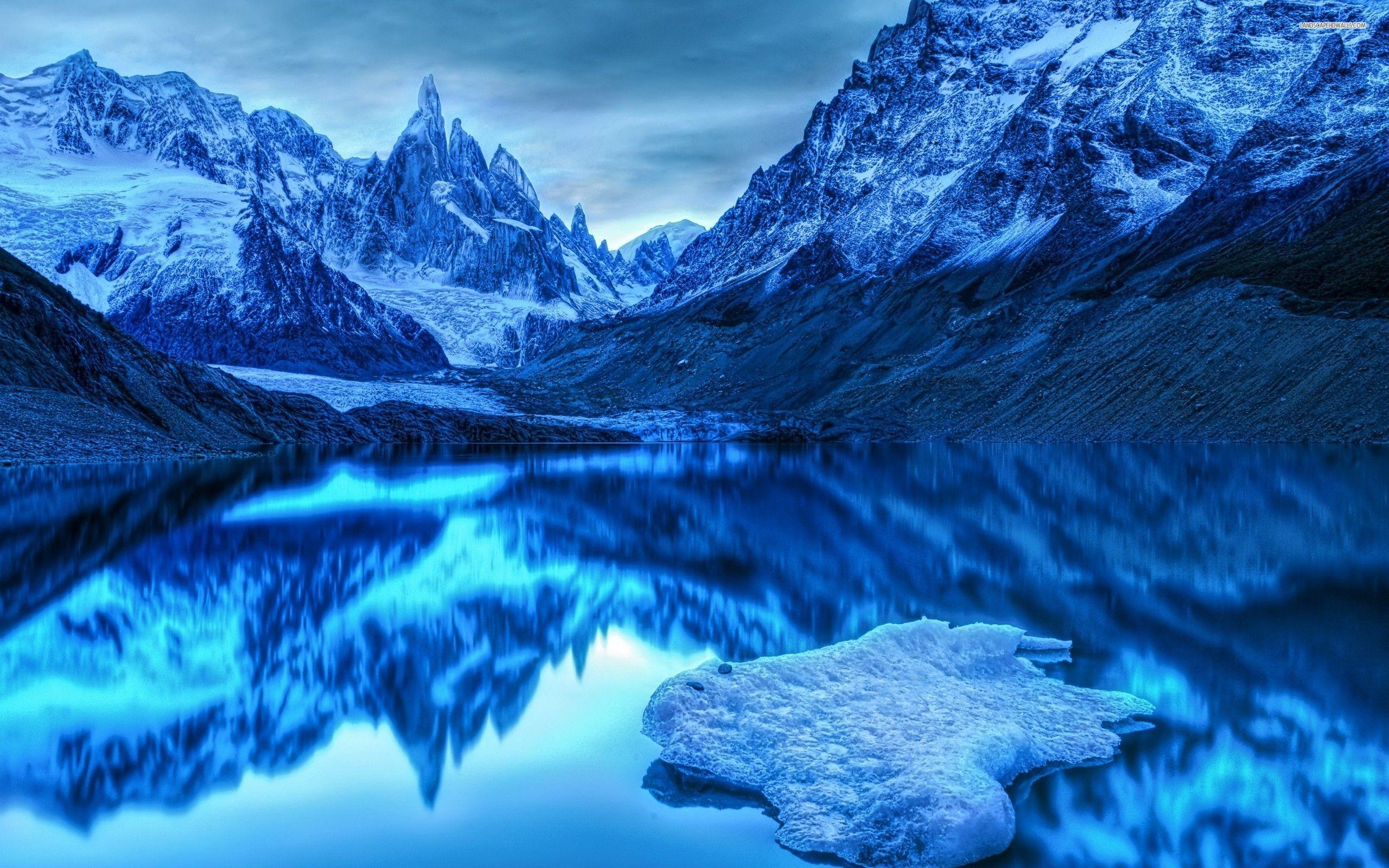 Deep Blue Lake Wallpapers