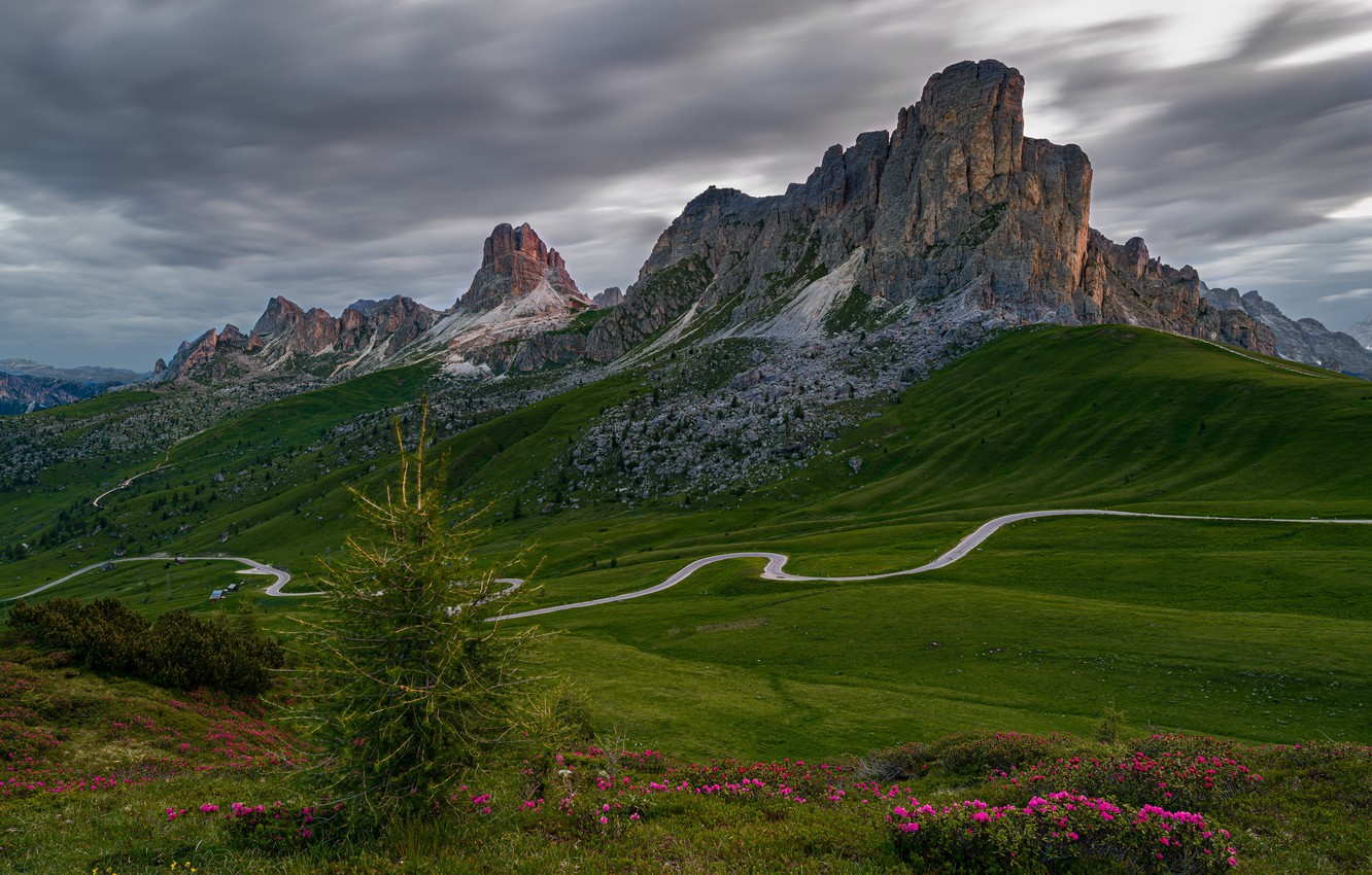 Dolomites Mountains Wallpapers