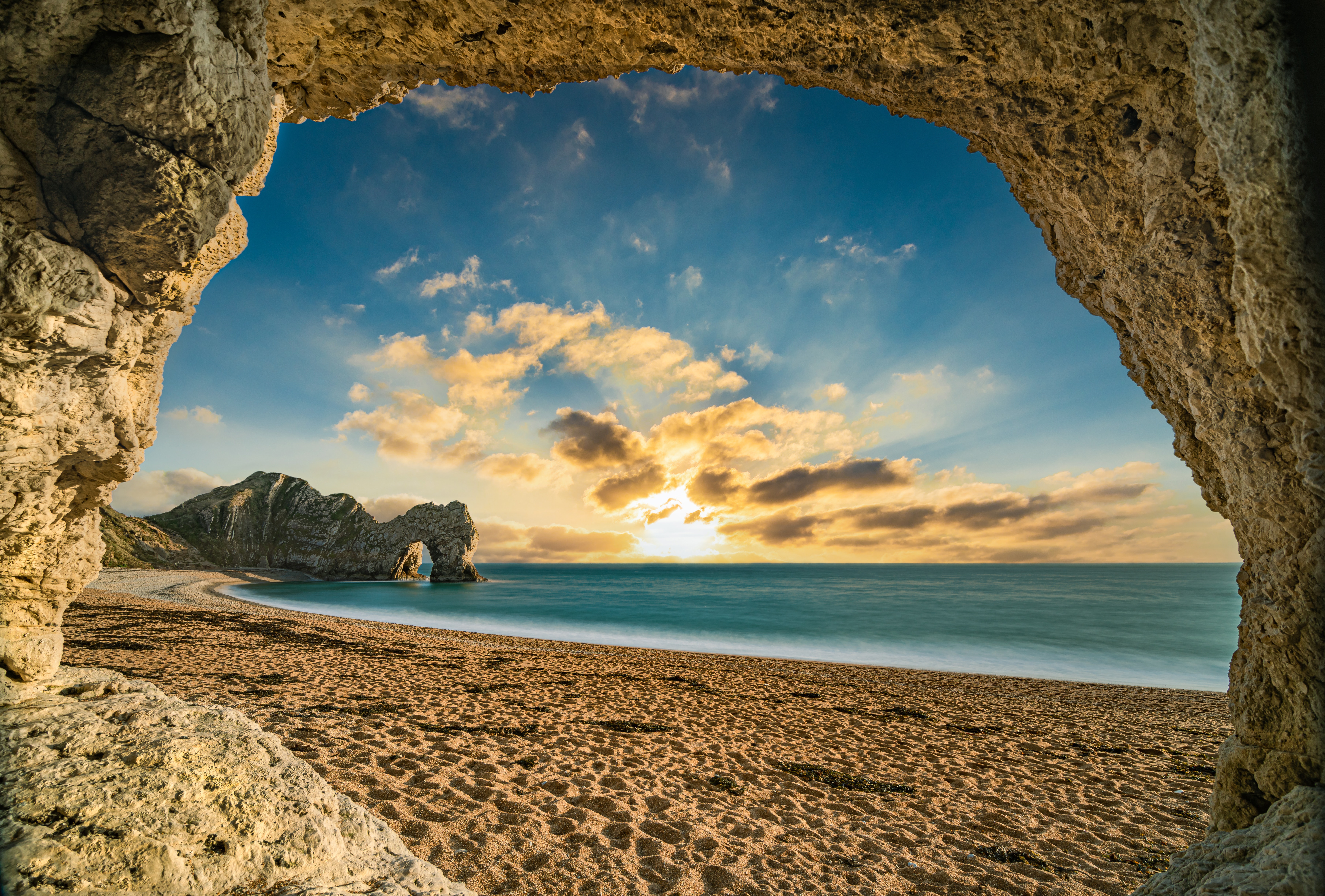 Durdle Door England 4K Wallpapers