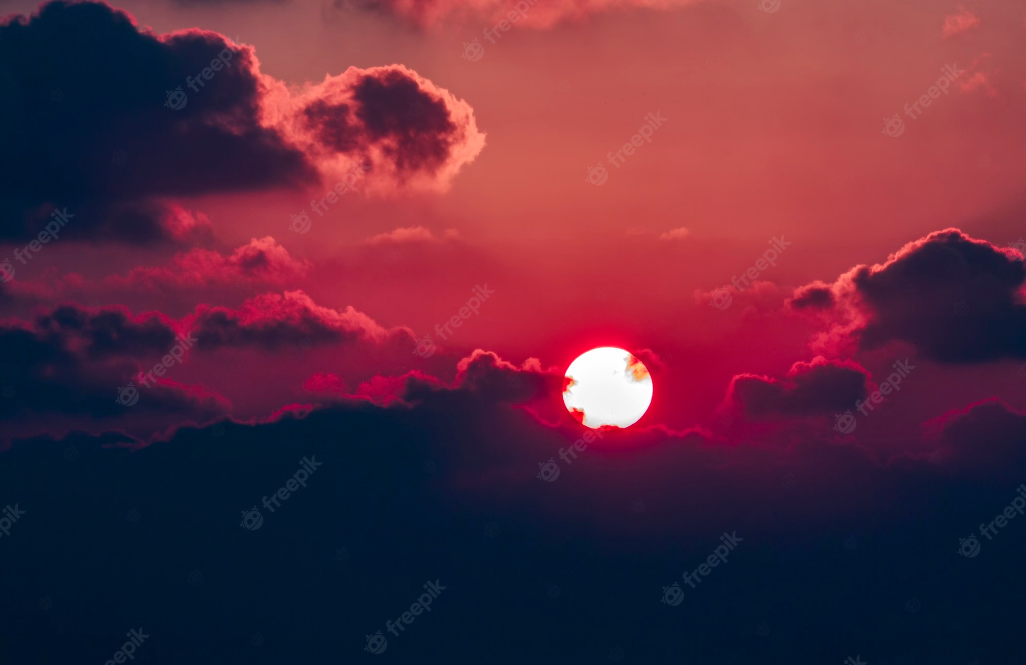 Dusky Cloudy Sunset Wallpapers