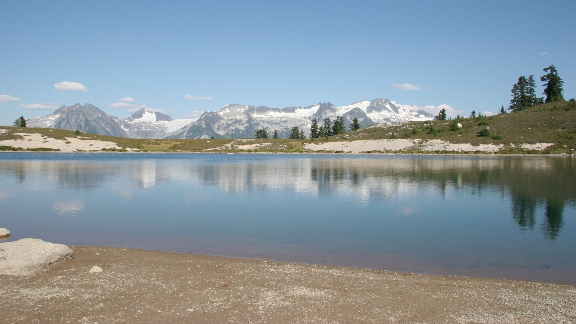 Elfin Lake Wallpapers