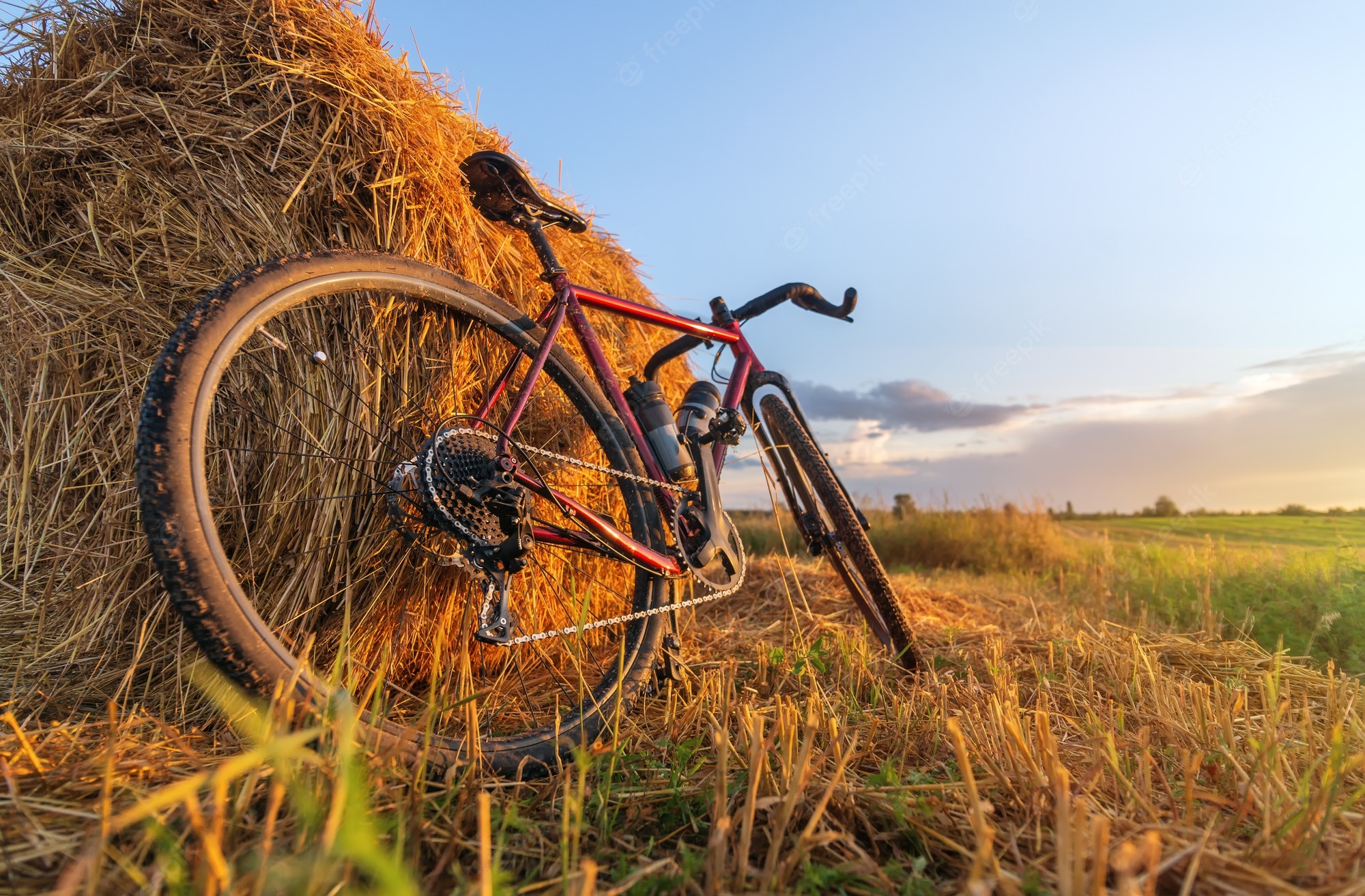 Haystack 4K Field Wallpapers