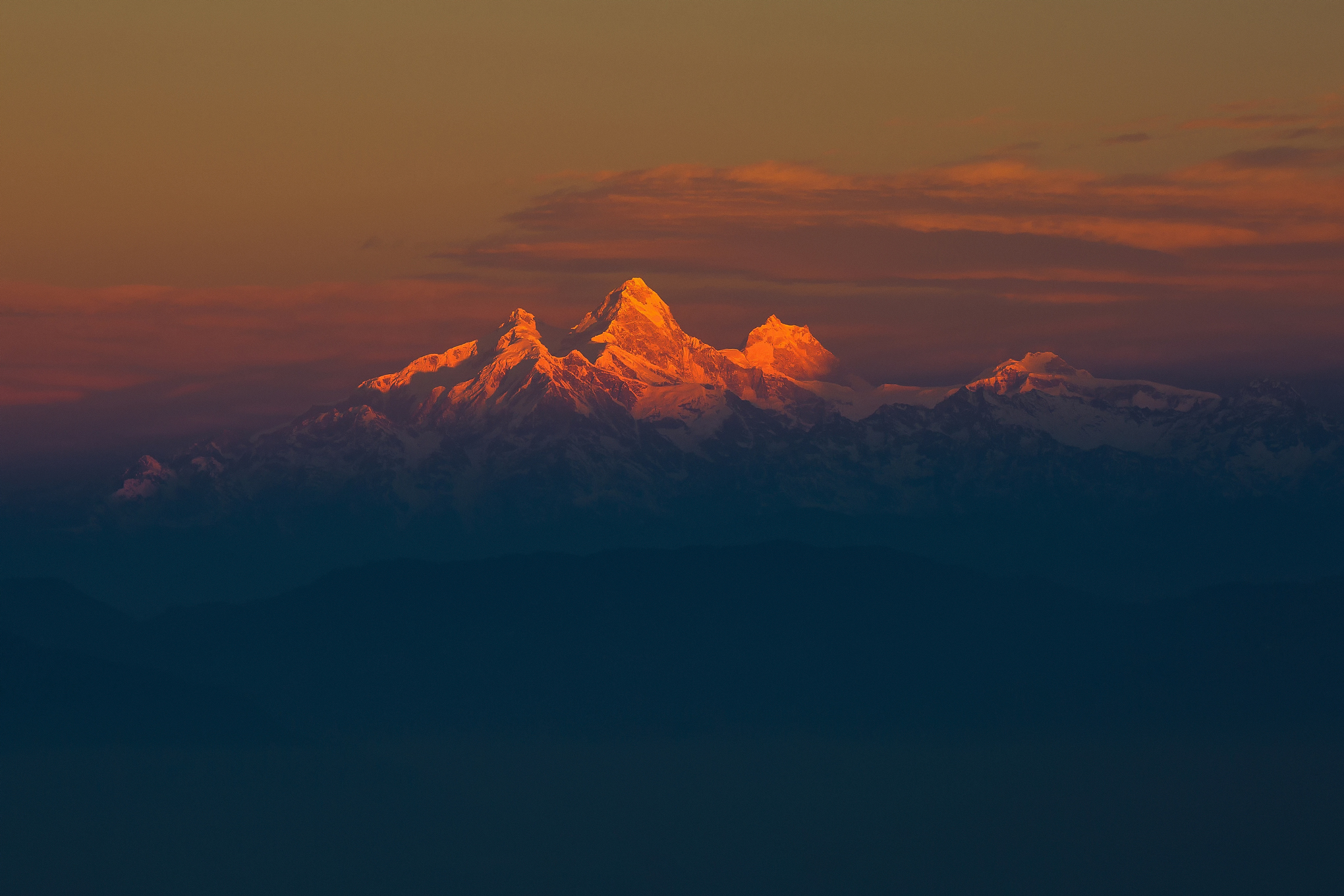 Himalayas Cloudy Mountains Top Wallpapers