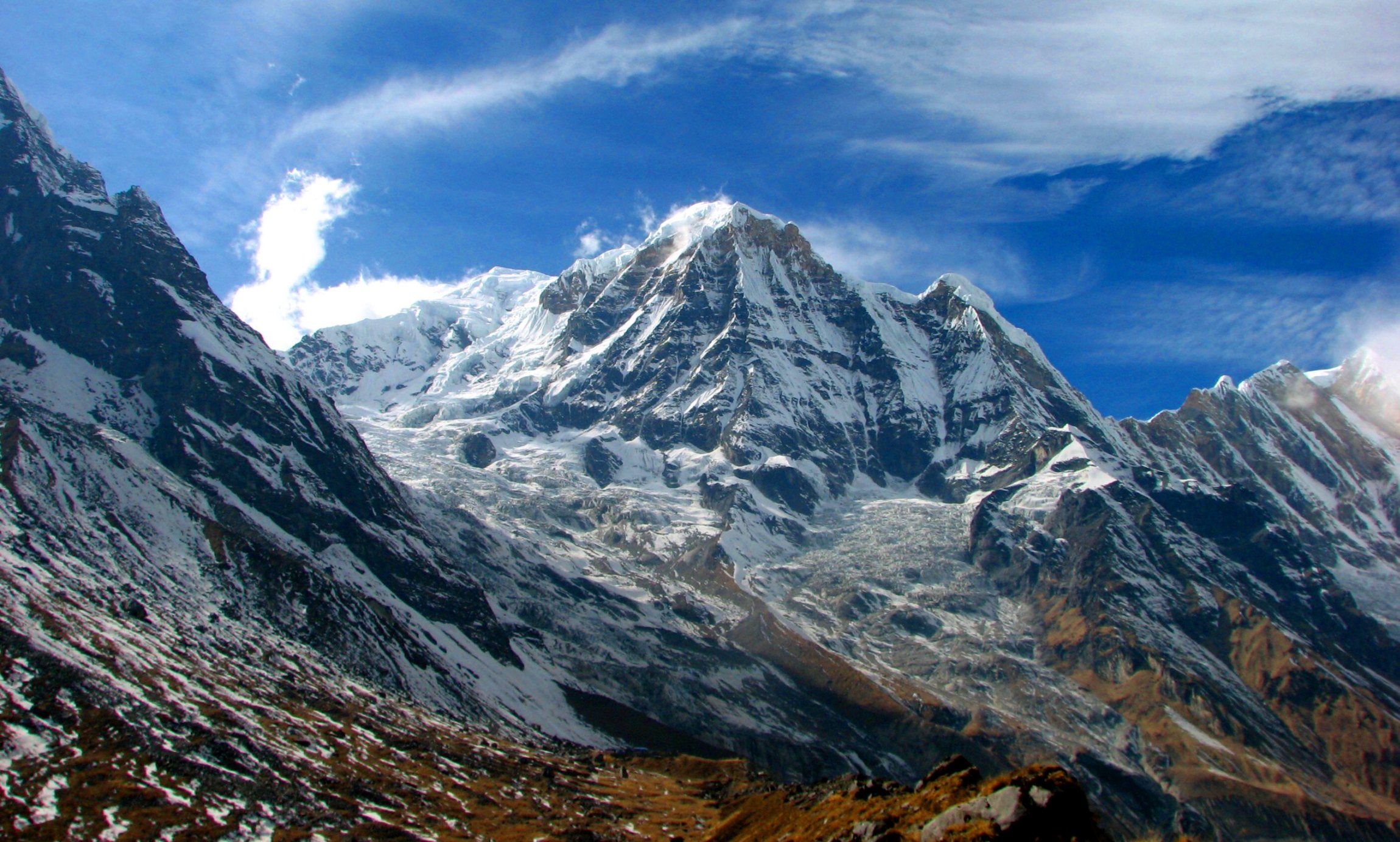 Himalayas Cloudy Mountains Top Wallpapers