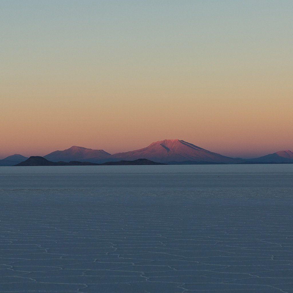 Horizon Lake Dawn And Mountains Wallpapers