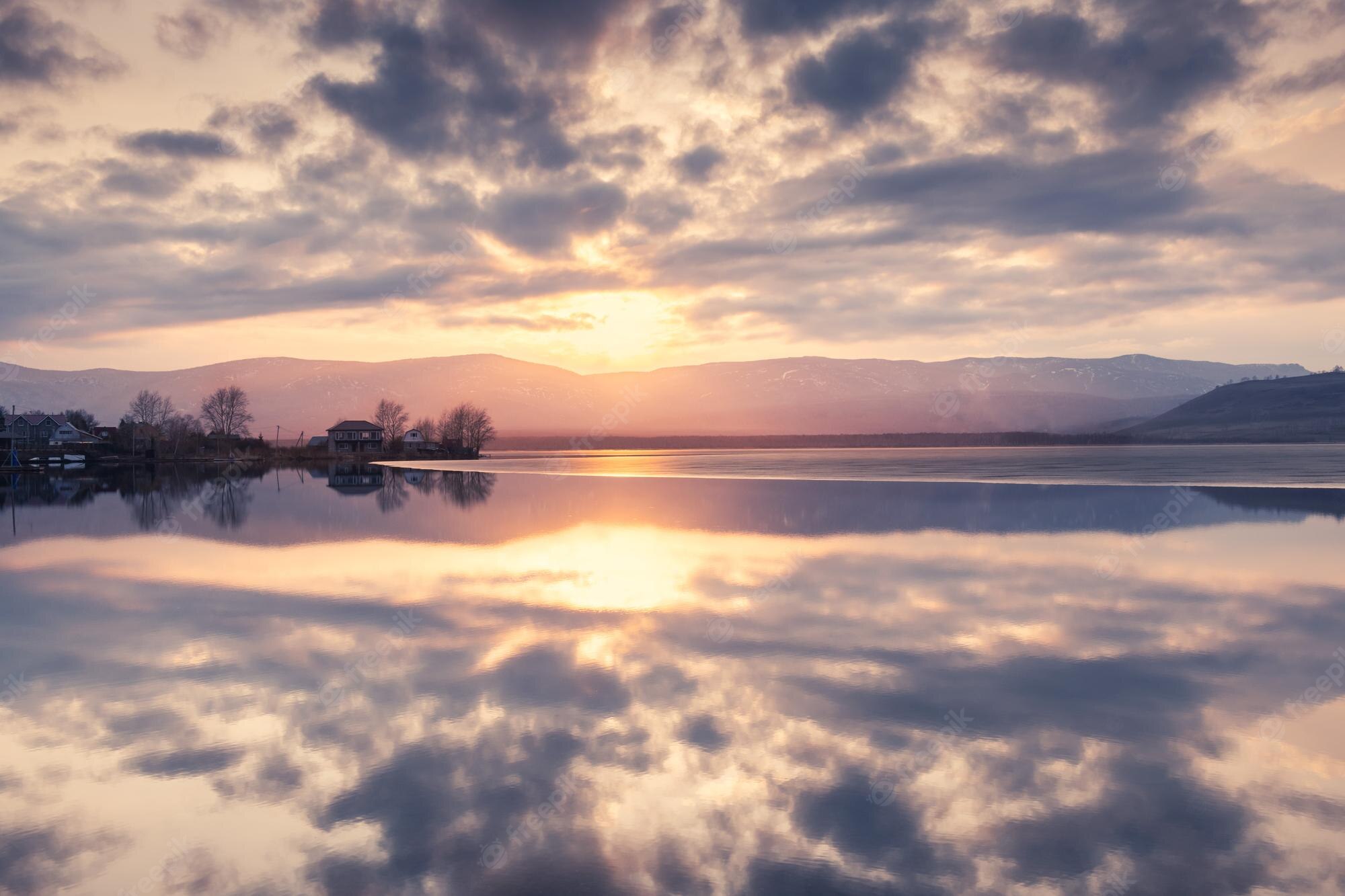 Horizon Lake Dawn And Mountains Wallpapers