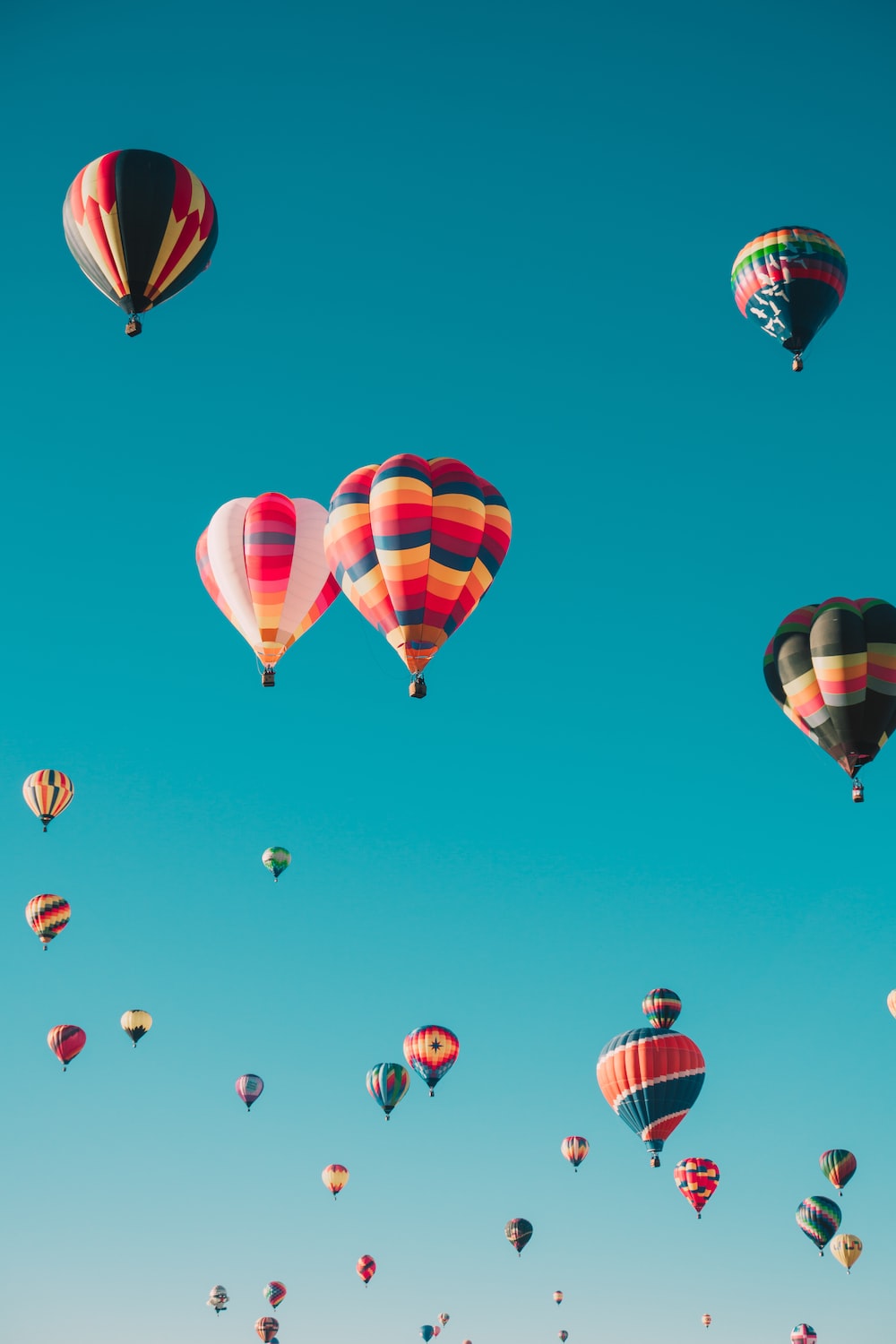 Hot Air Balloons In Sky Wallpapers