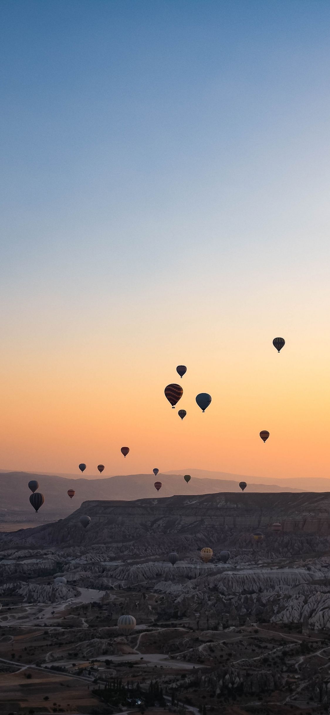 Hot Air Balloons In Sky Wallpapers