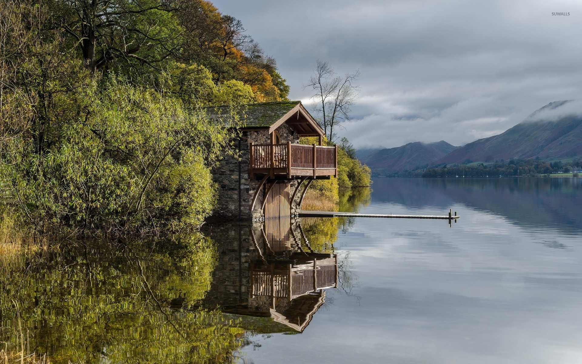 House Reflected In The Lake Wallpapers