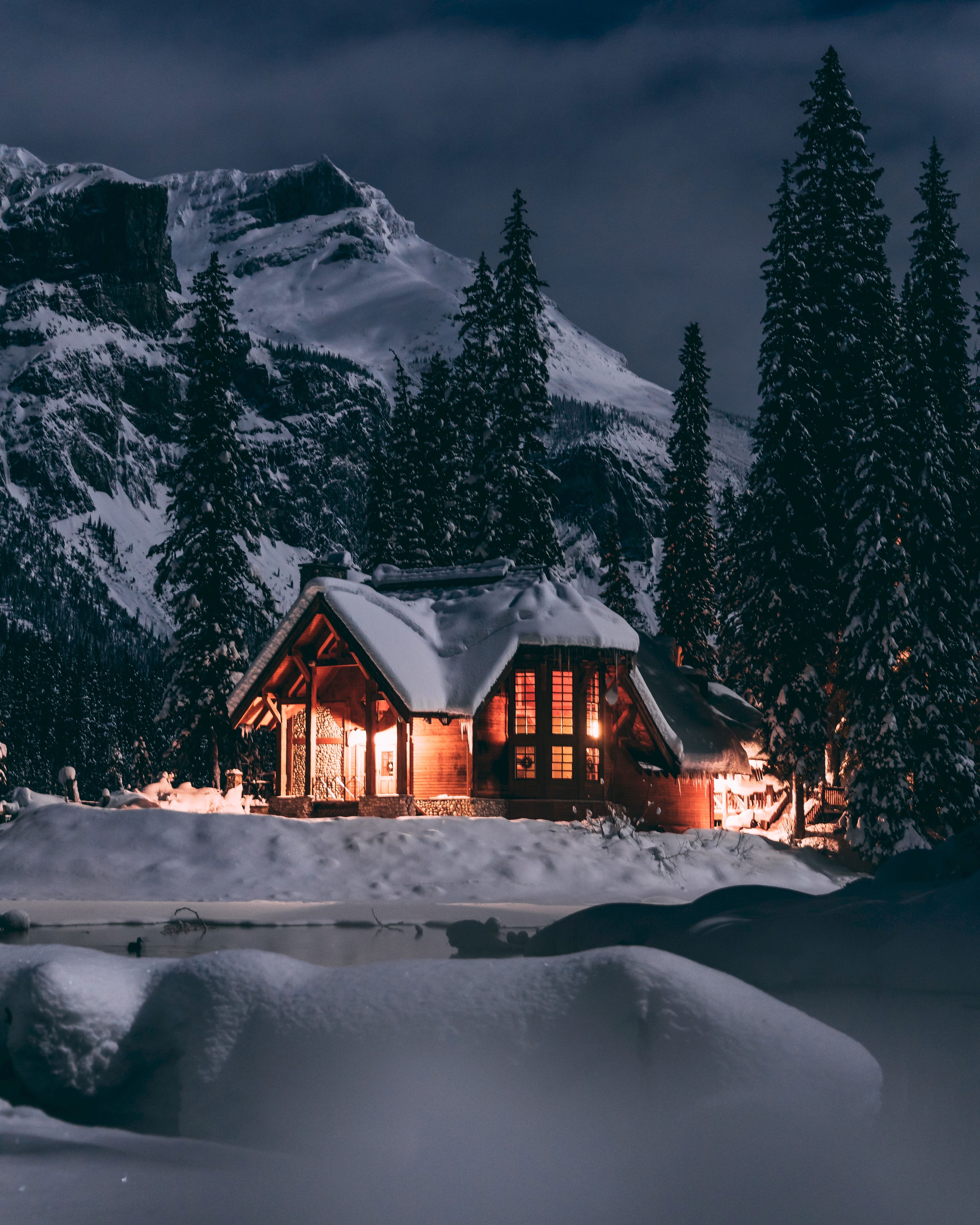 Hut House In Snowy Night Wallpapers