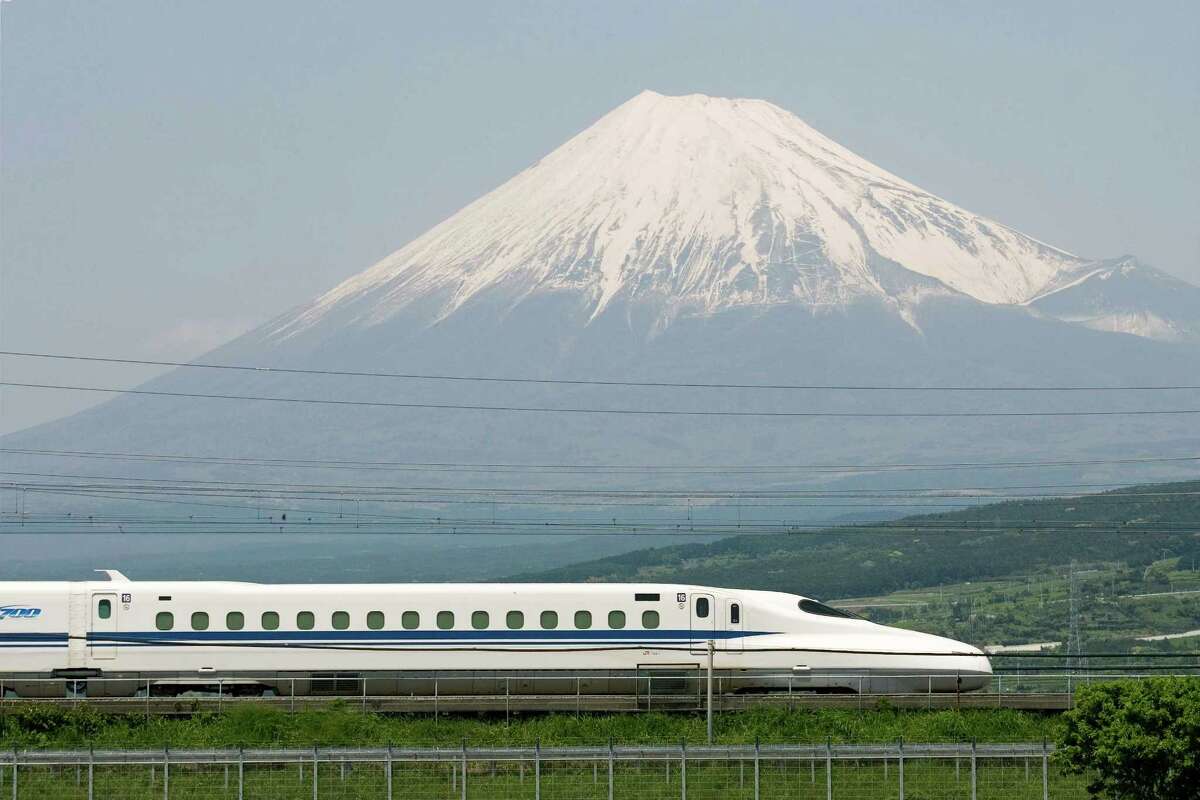 Japan Bullet Train View Wallpapers