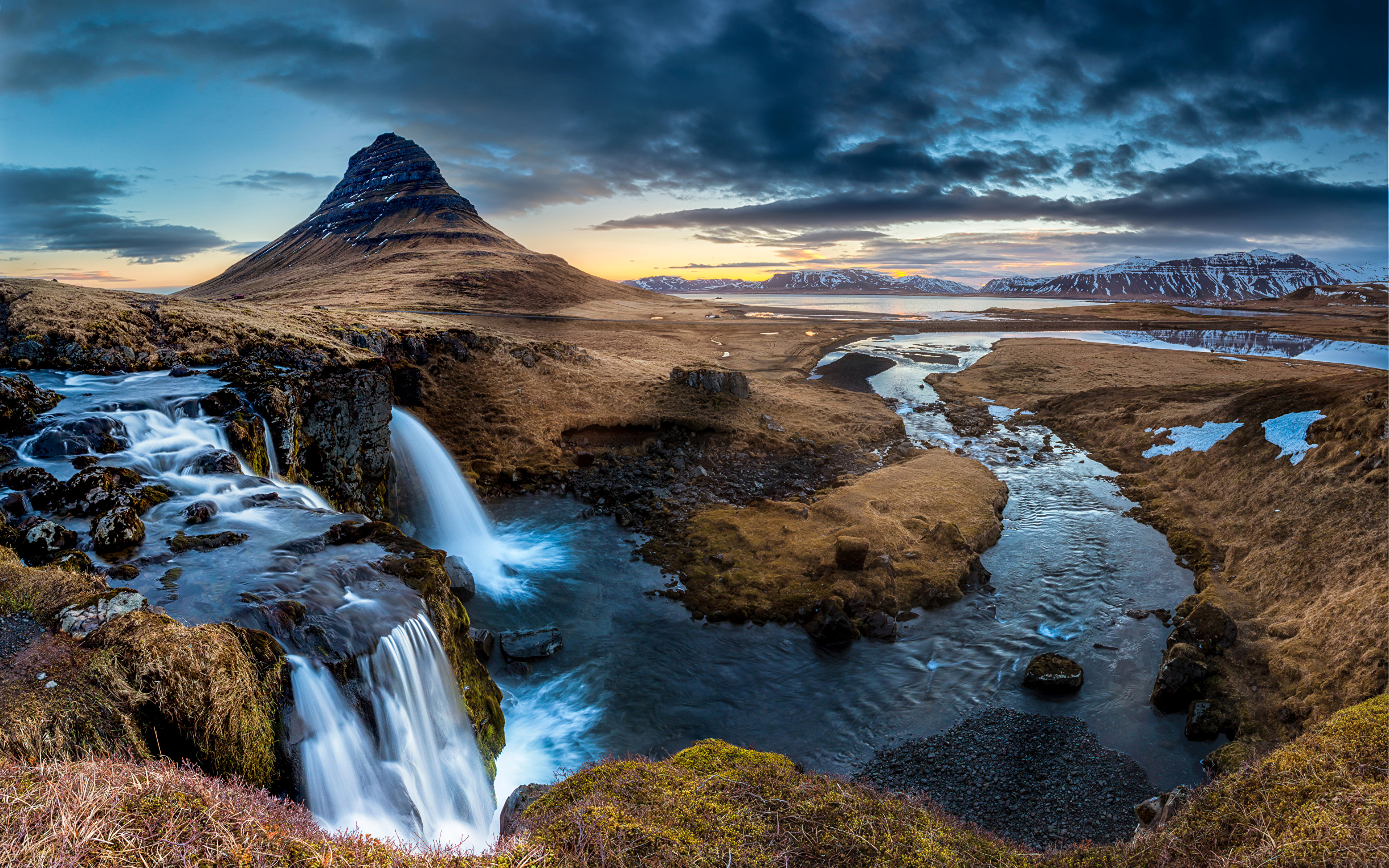 Kirkjufell Iceland Wallpapers