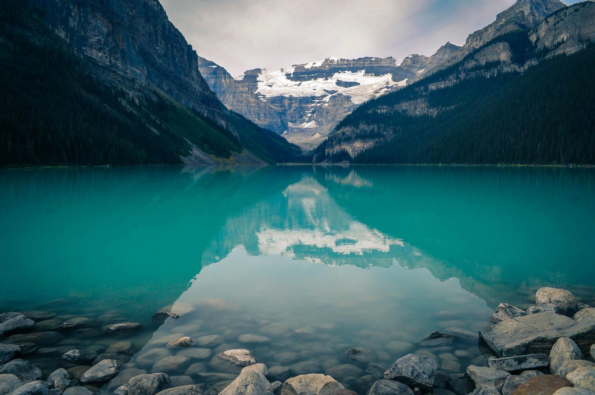 Lake And Mountains Wallpapers