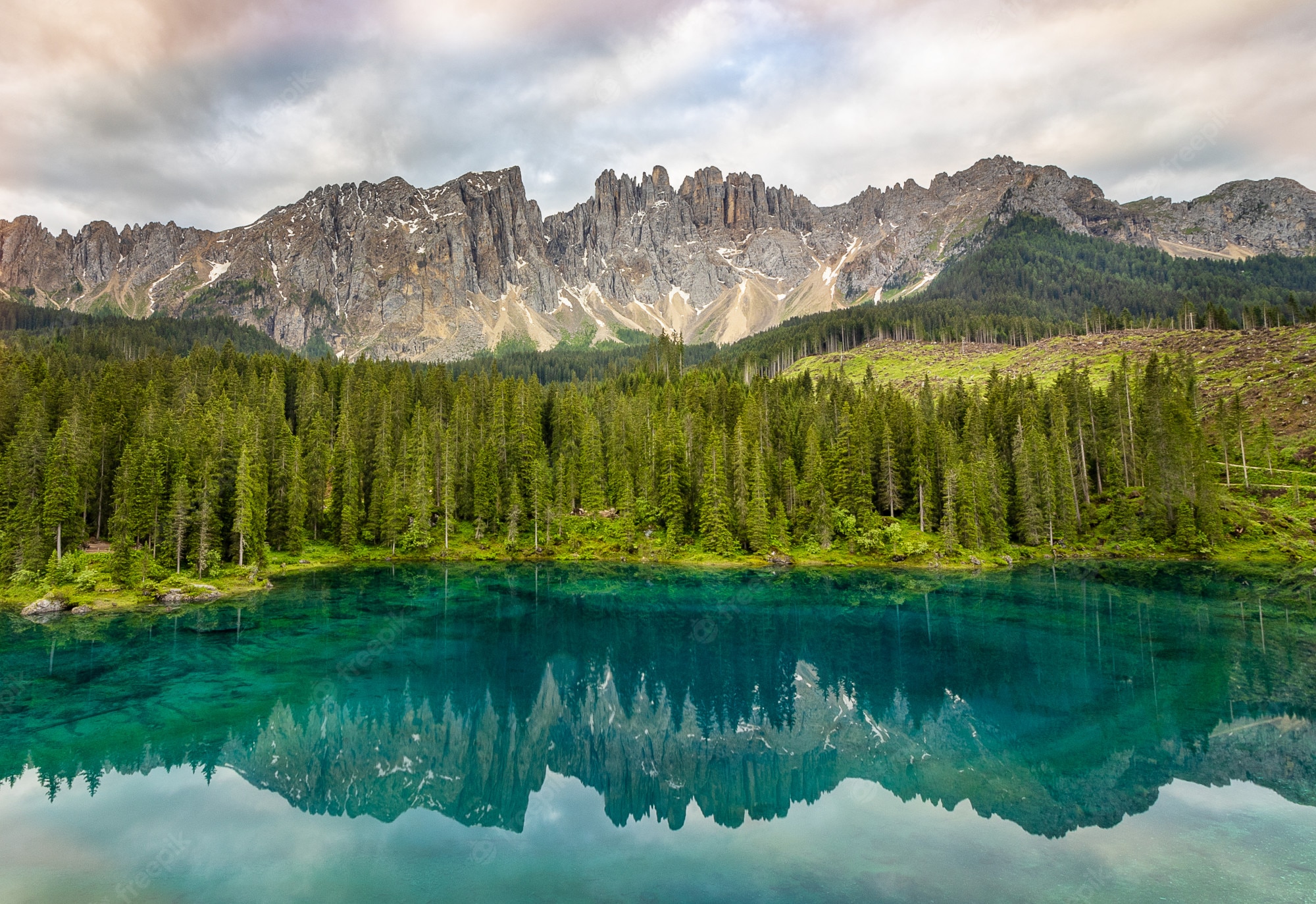 Lake Carezza Wallpapers