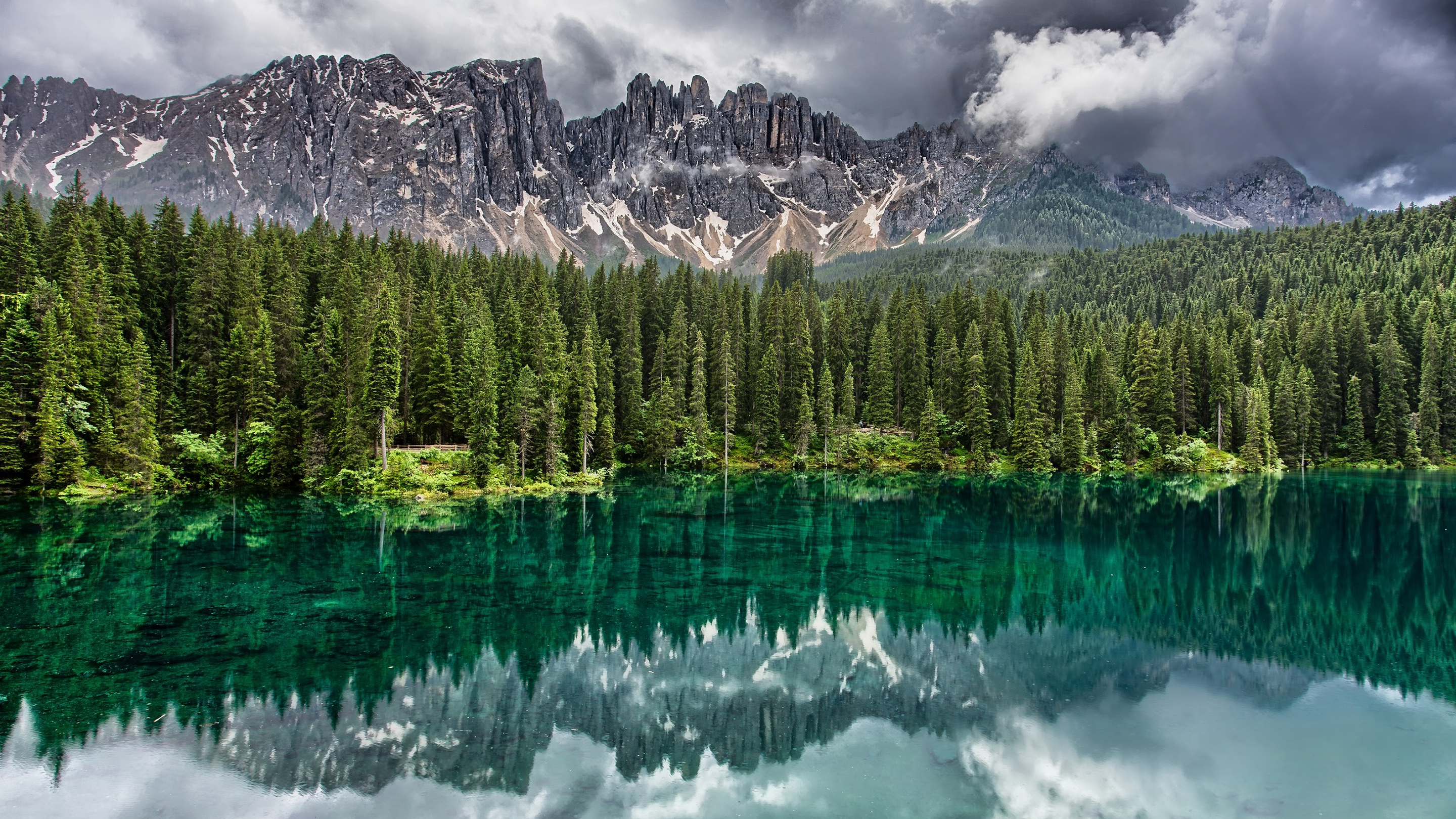 Lake Carezza Wallpapers