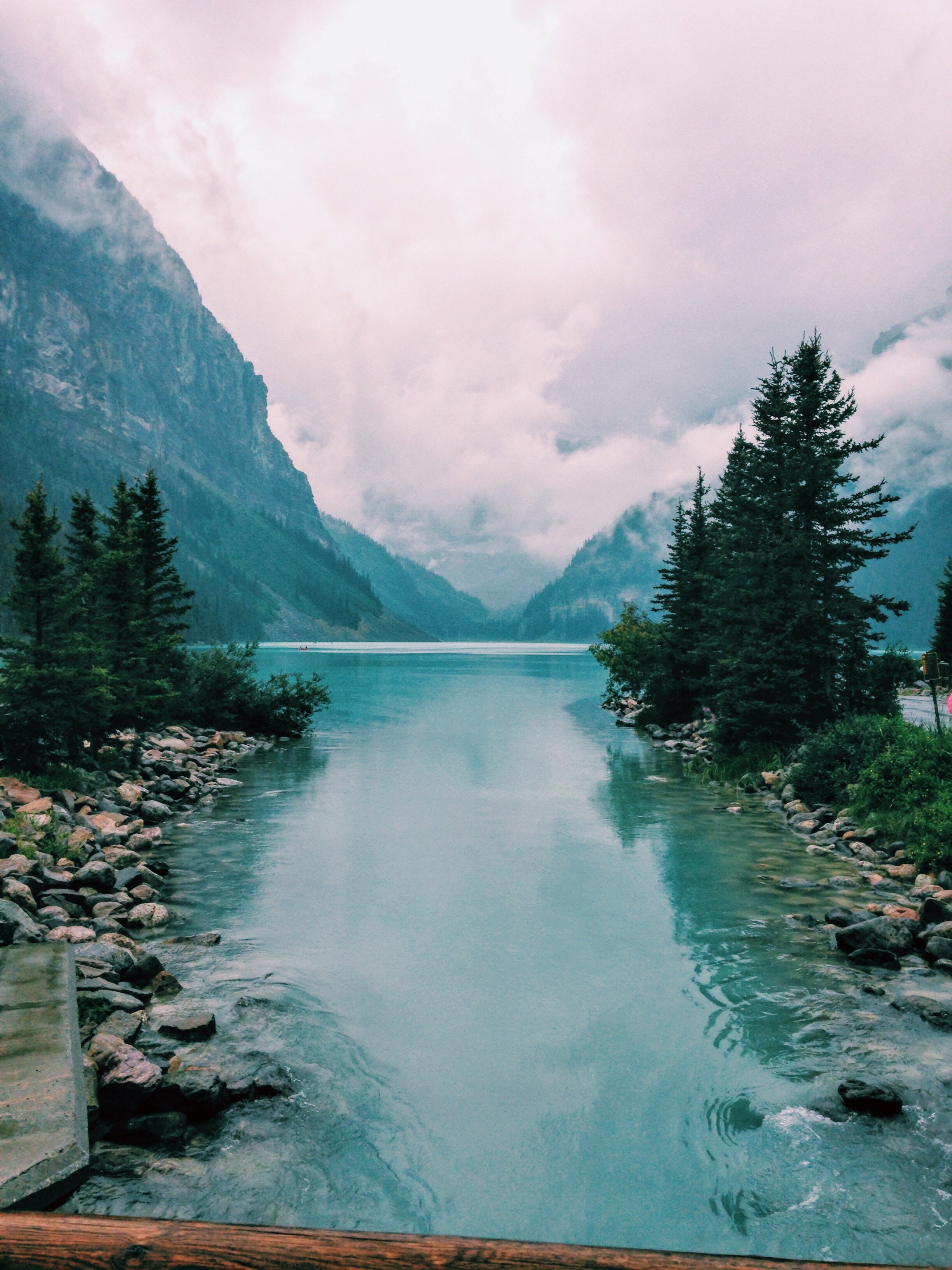 Lake Louise Wallpapers