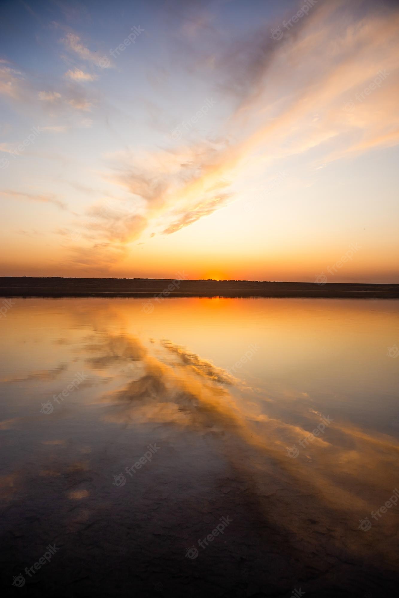 Lake Reflection Scenic Horizon Wallpapers