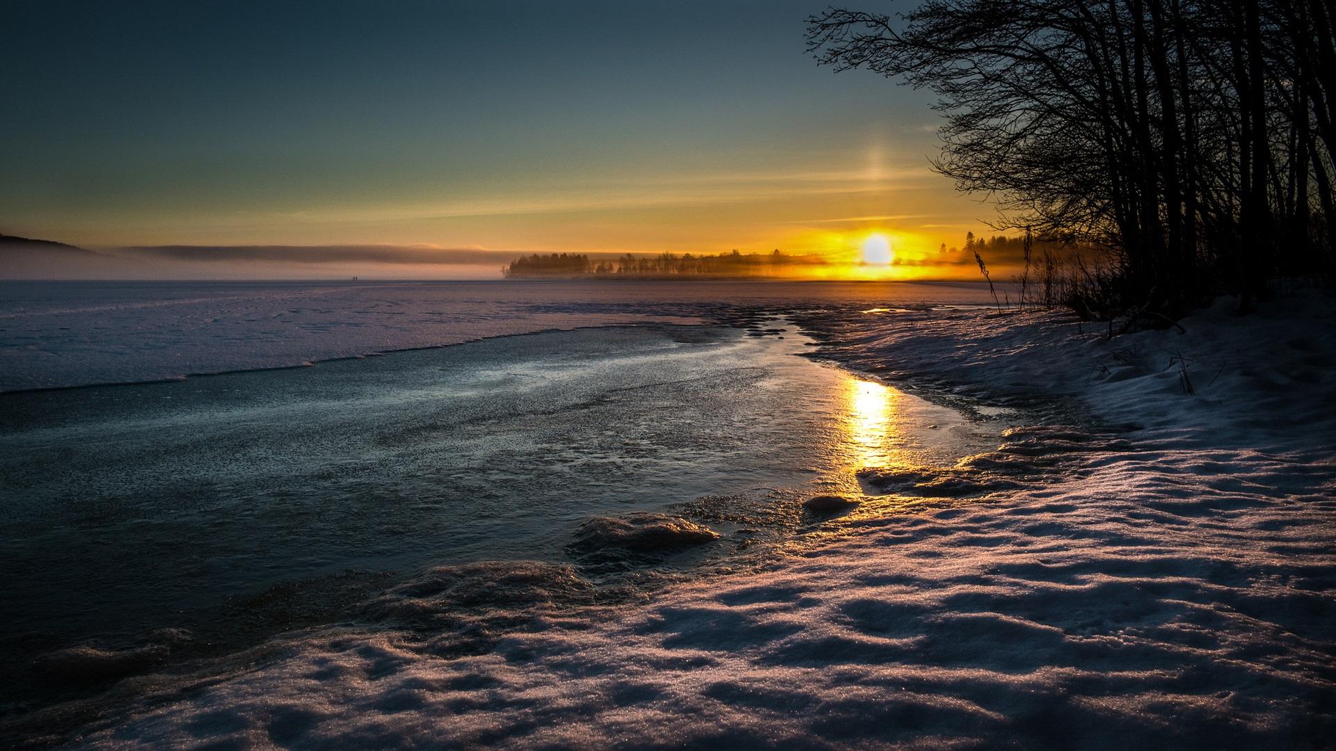 Lake View In Winter Sunset Wallpapers