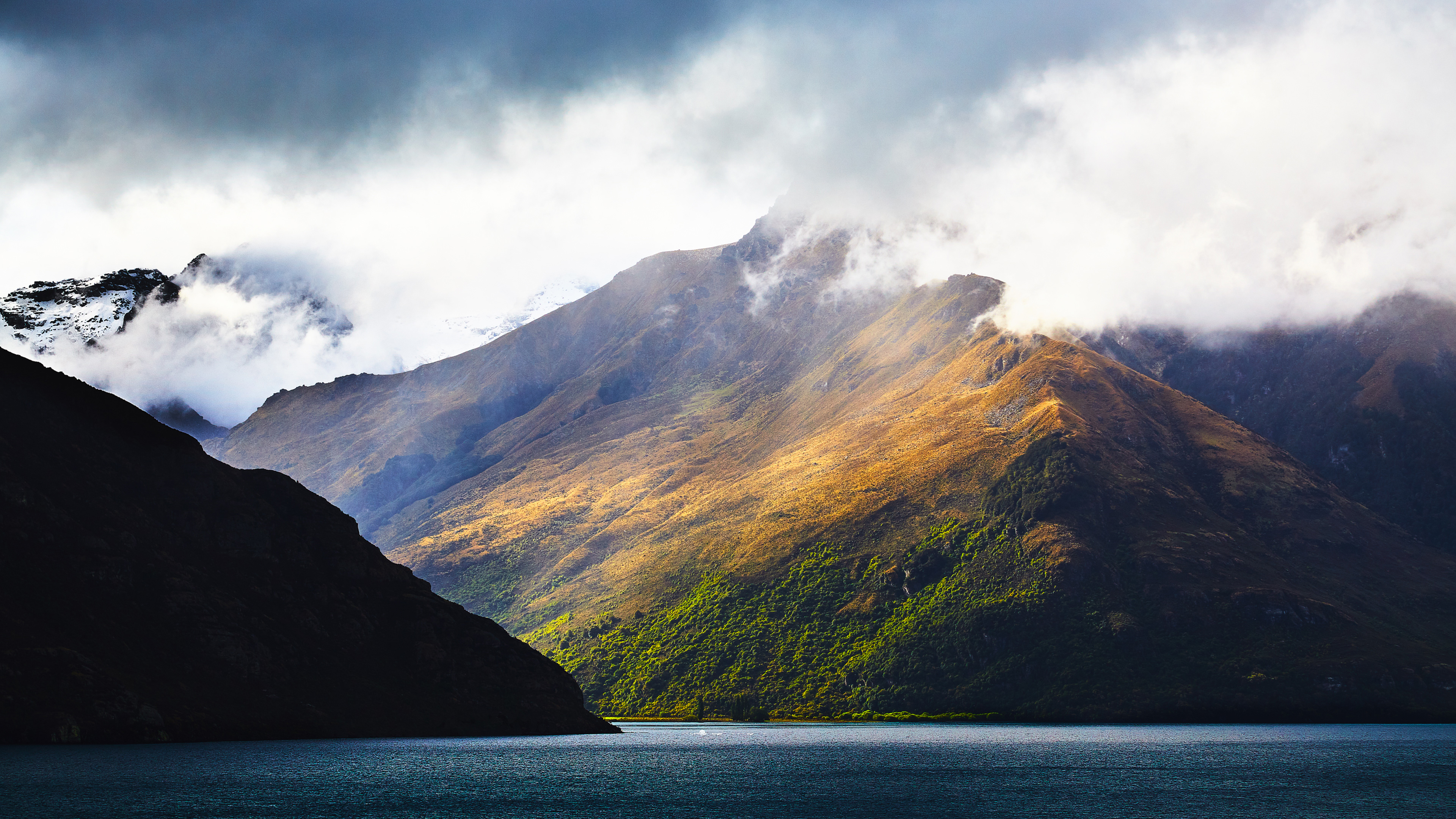 Lake Wakatipu Wallpapers