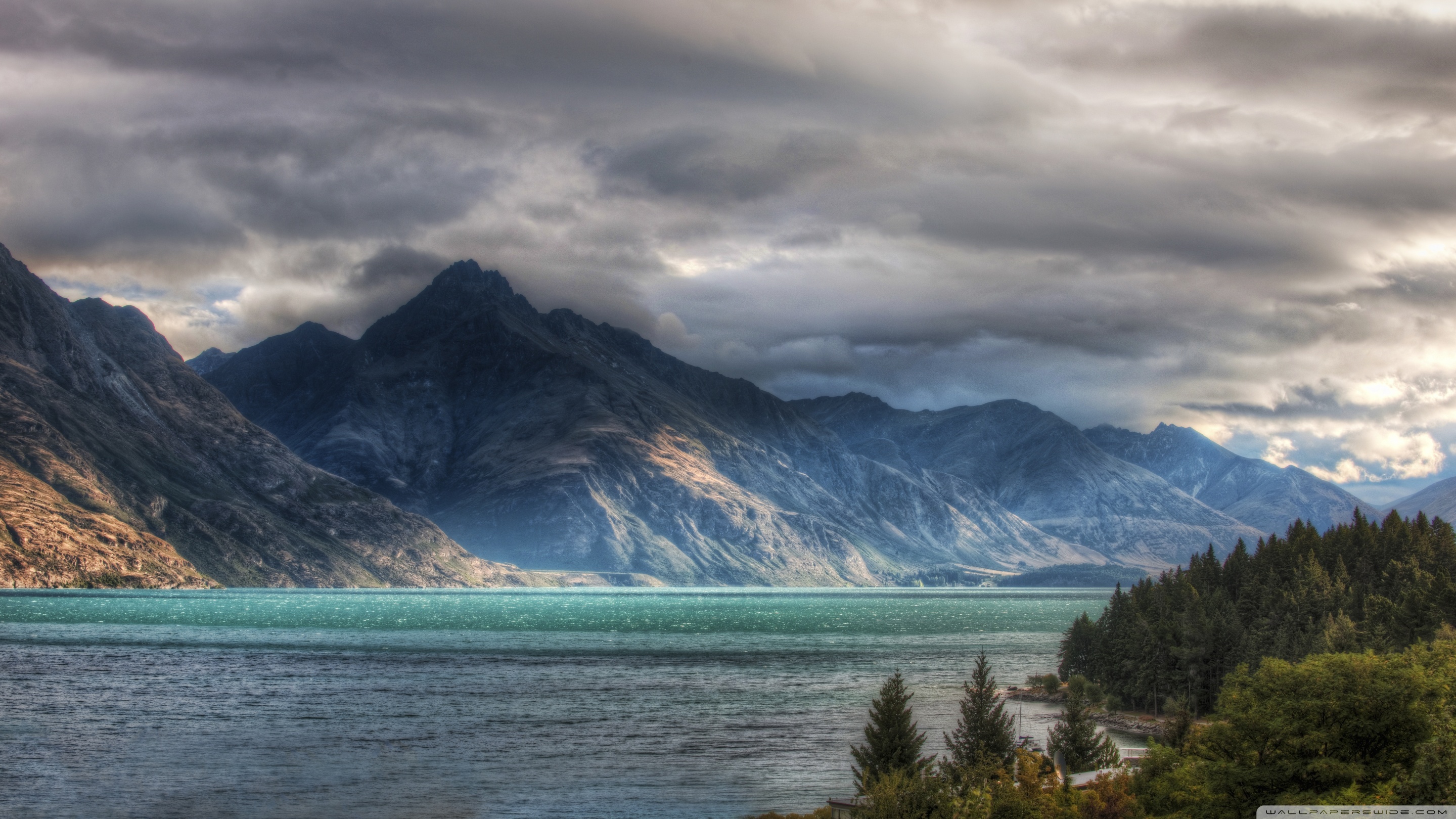 Lake Wakatipu Wallpapers