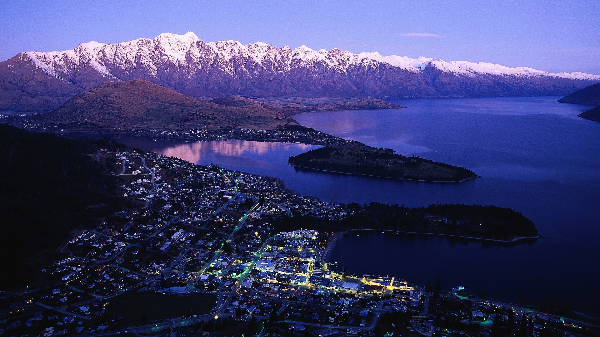 Lake Wakatipu Wallpapers