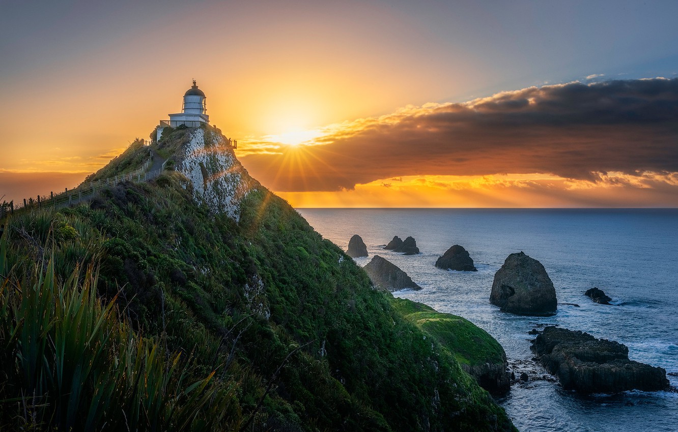 Lighthouse At Sunsrise Wallpapers