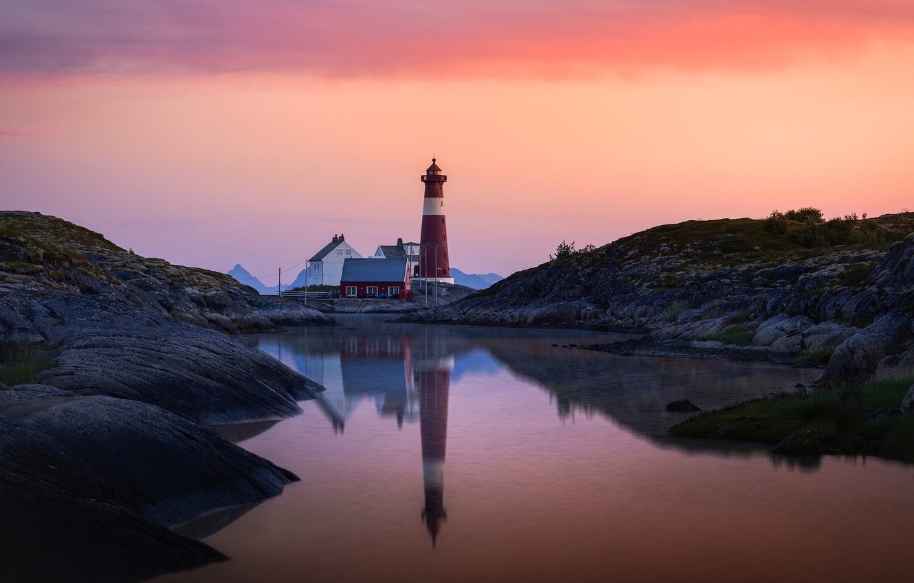 Lighthouse Reflection Wallpapers