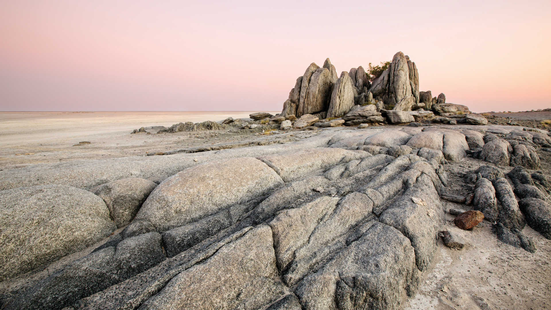 Makgadikgadi Pan Wallpapers