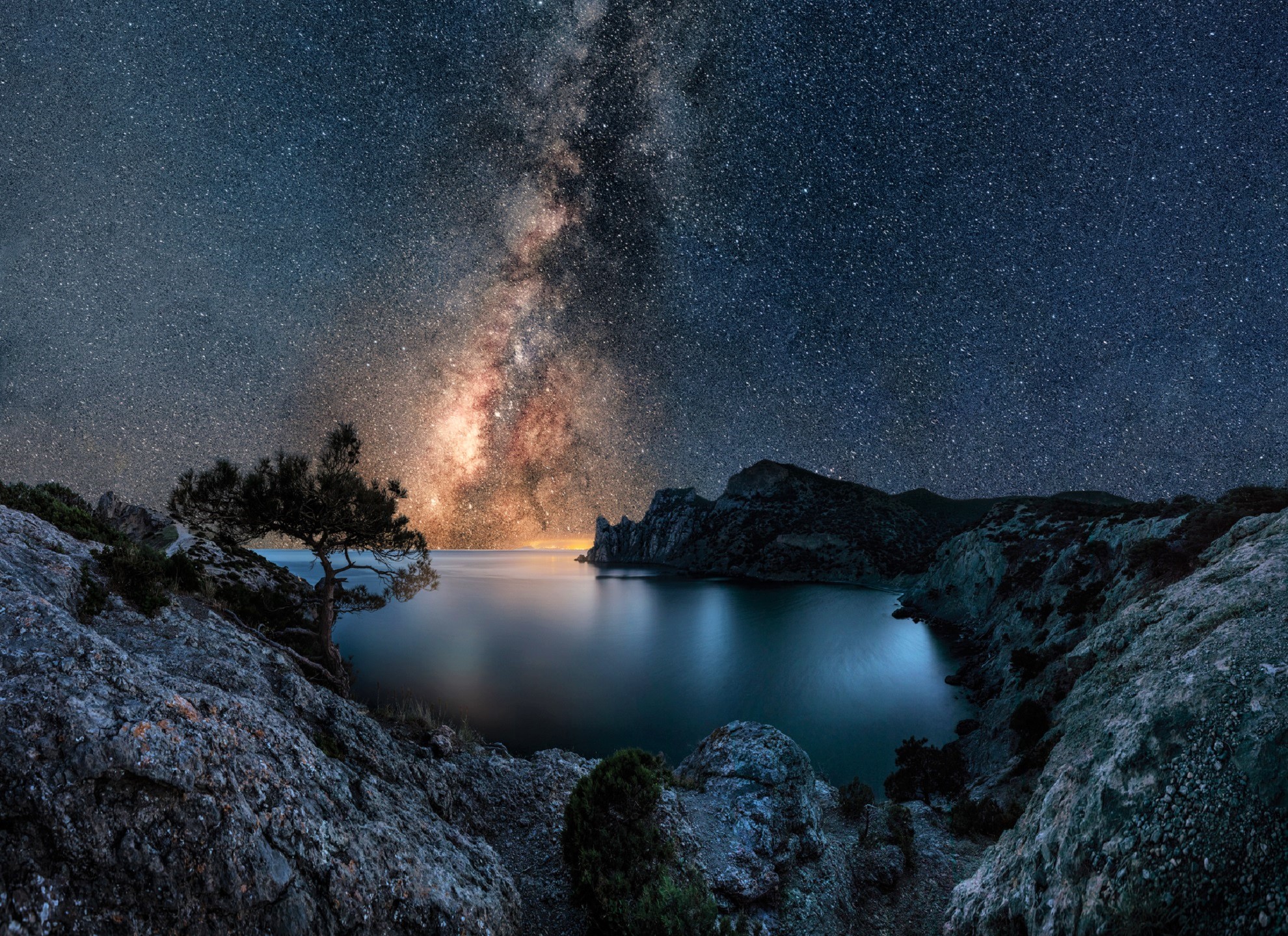 Milky Way Over Winter Mountain Lake Wallpapers