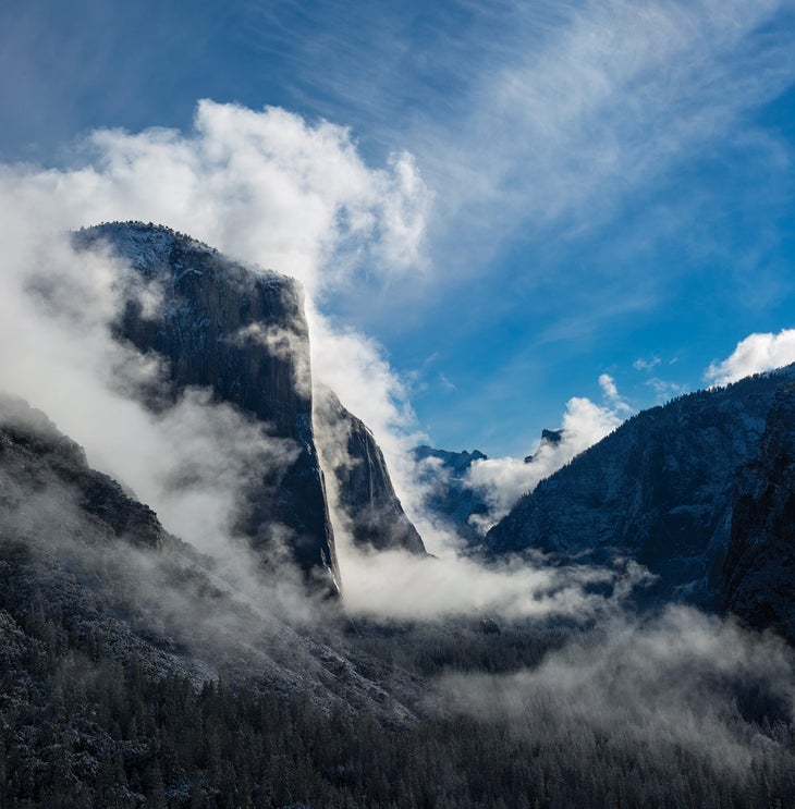 Misty Yosemite Wallpapers