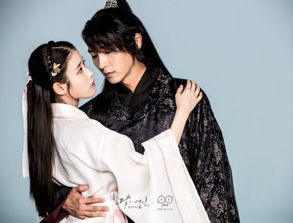 Moon Lovers Wallpapers