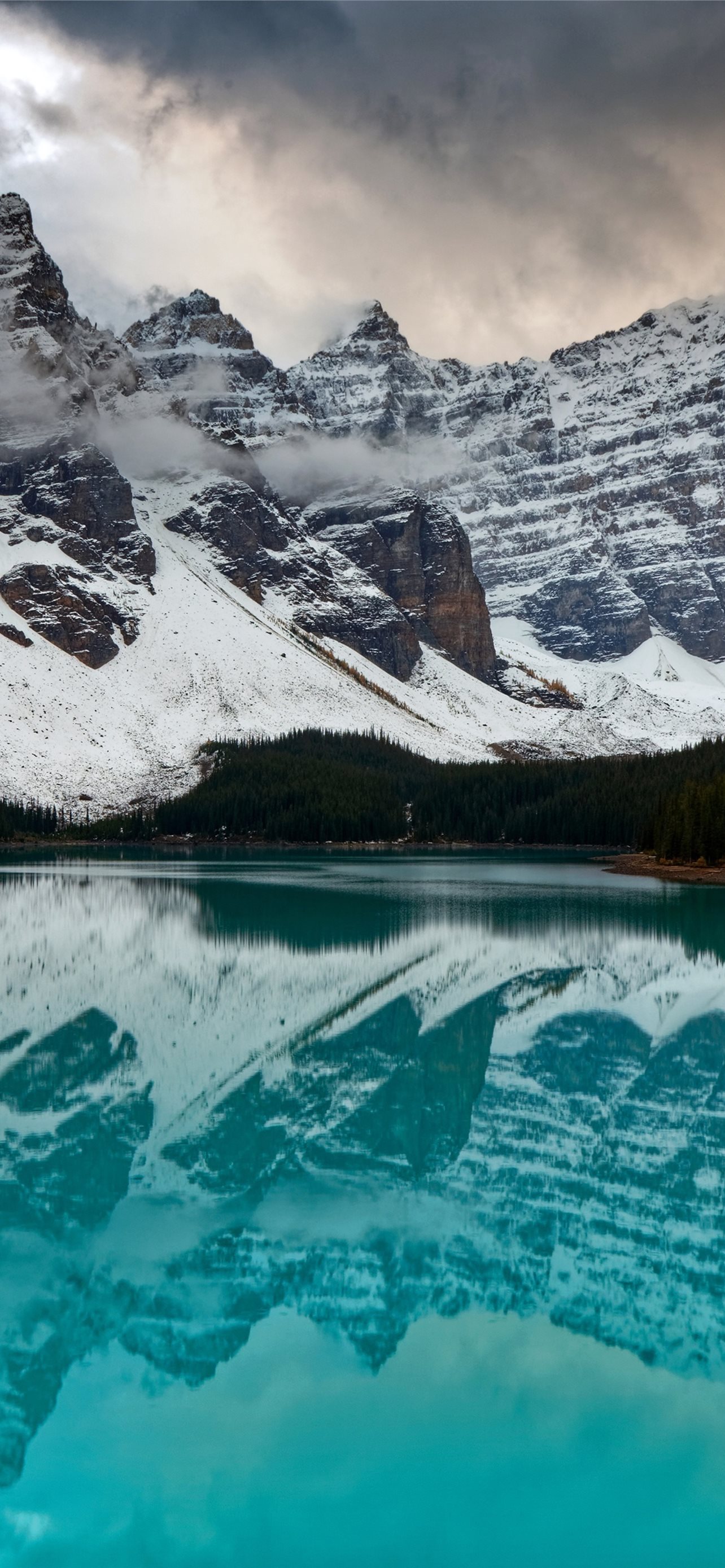 Moraine Lake South Channel Wallpapers