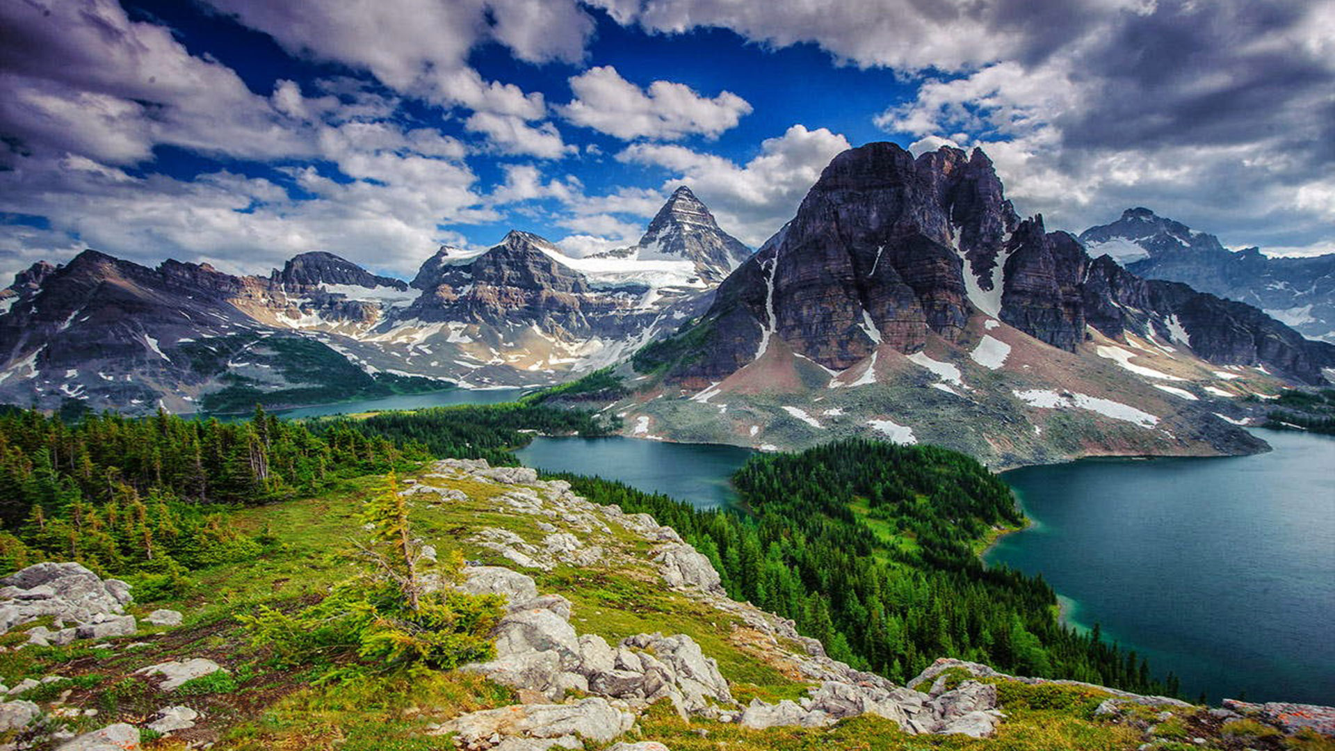 Mount Assiniboine Wallpapers