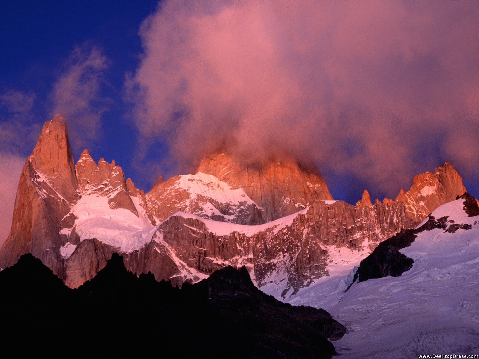 Mount Fitz Roy Wallpapers