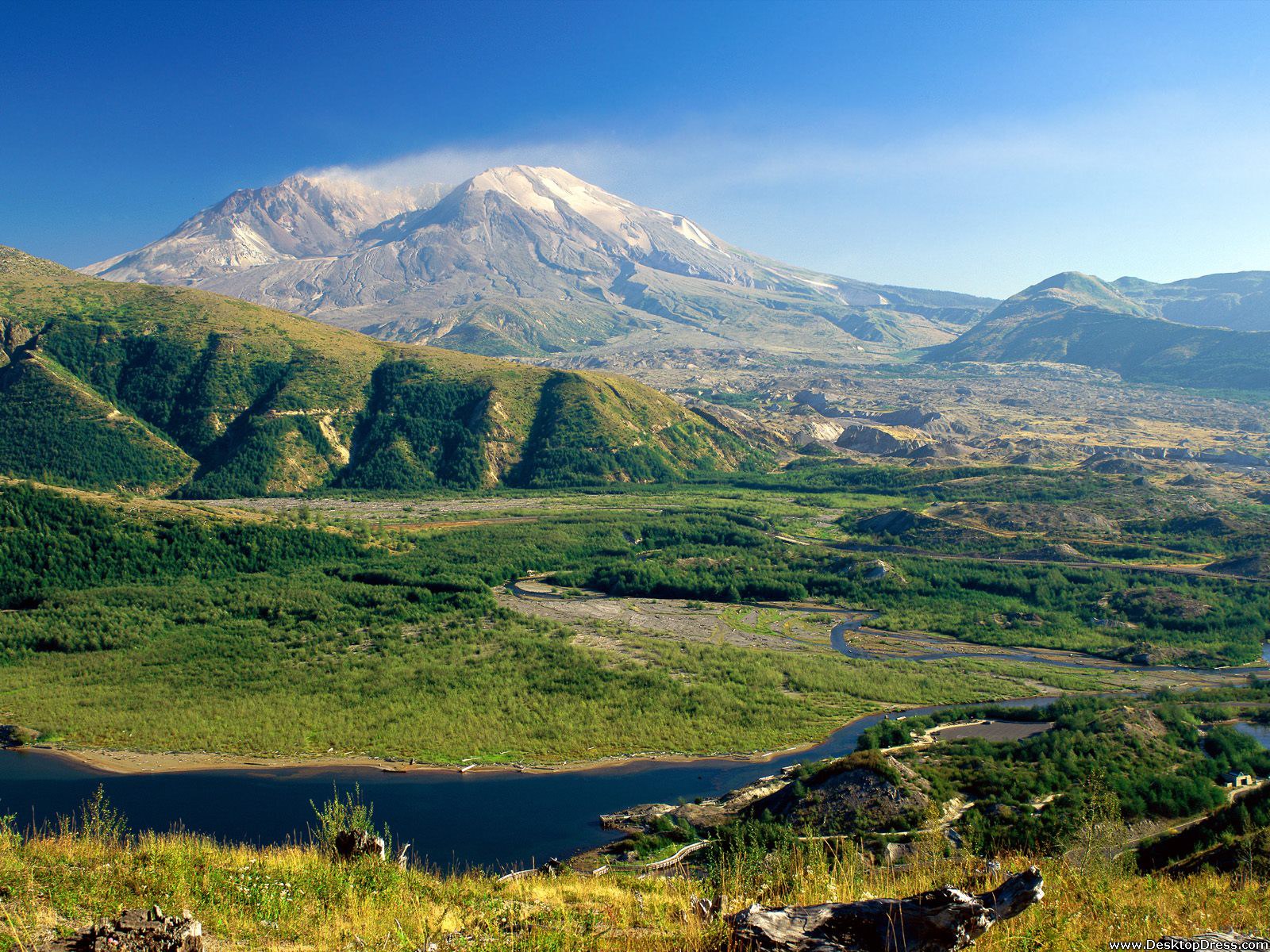 Mount St. Helens Wallpapers