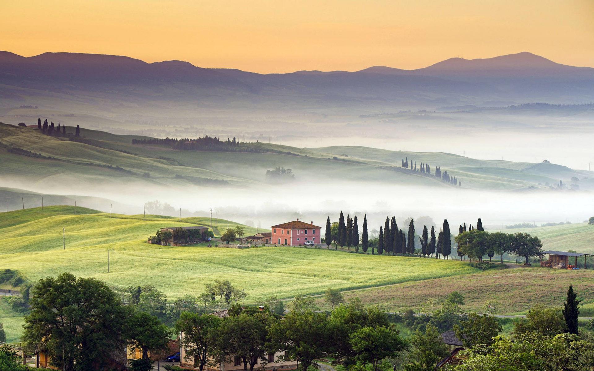 Mountain View In Italy Sunset Wallpapers