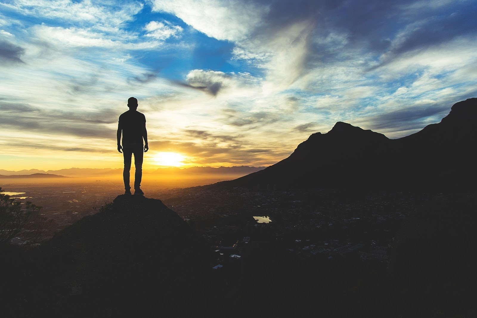 Mountains Silhouette During Sunset Wallpapers