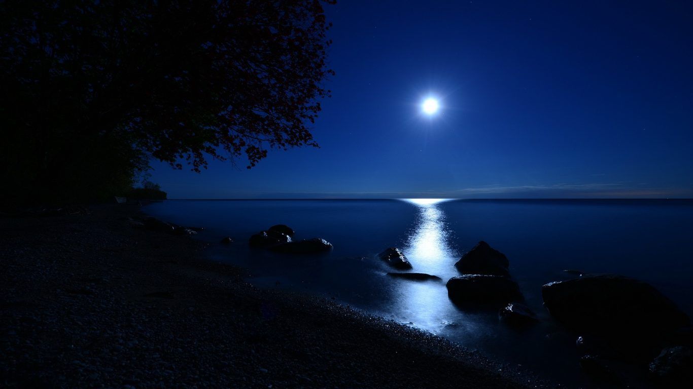 Ocean During Nighttime With Moon Wallpapers