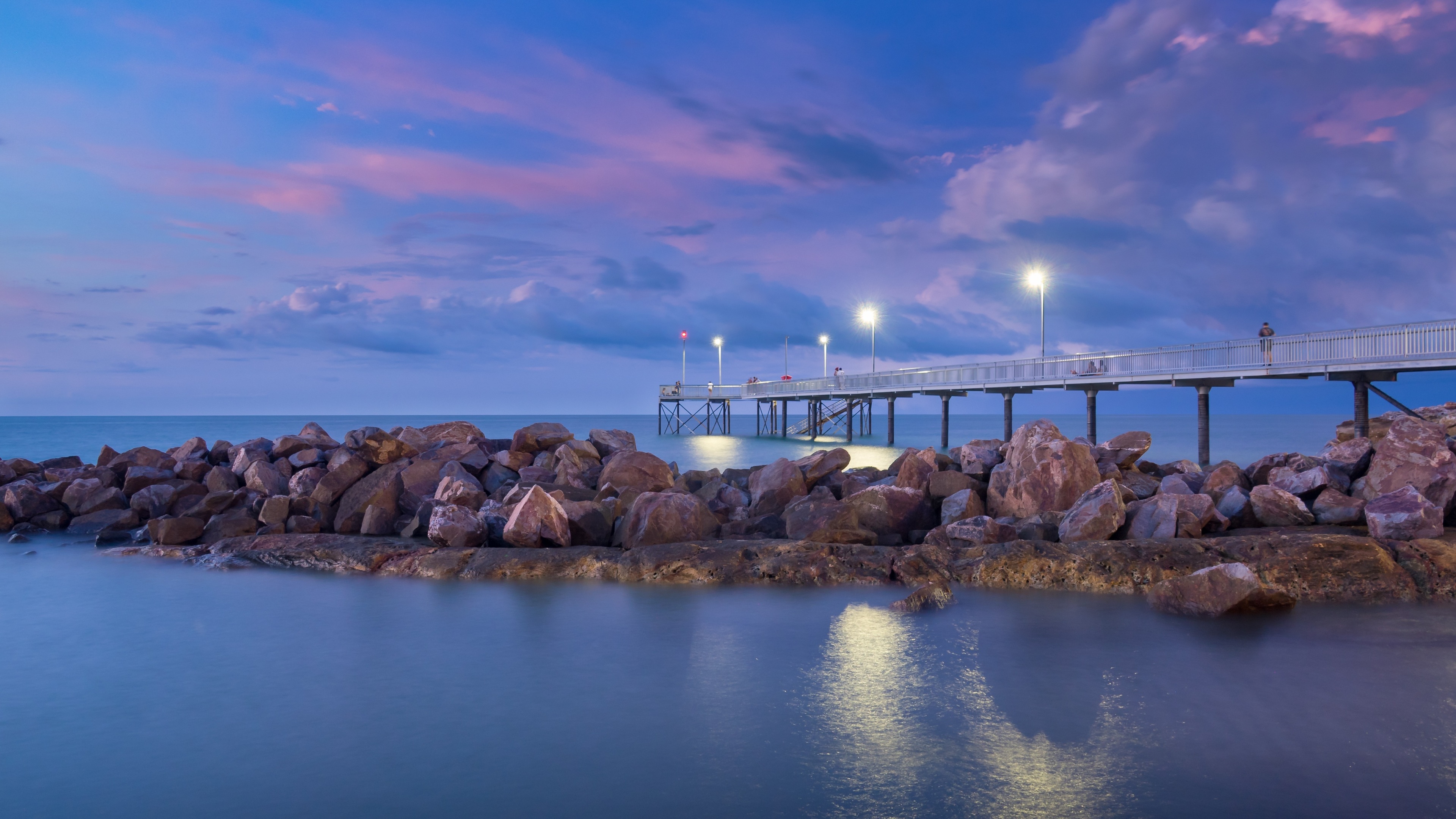 Pier 4K Sunset Wallpapers