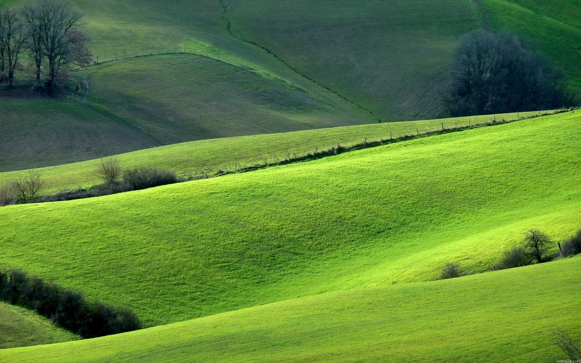 Rolling Green Hills Wallpapers